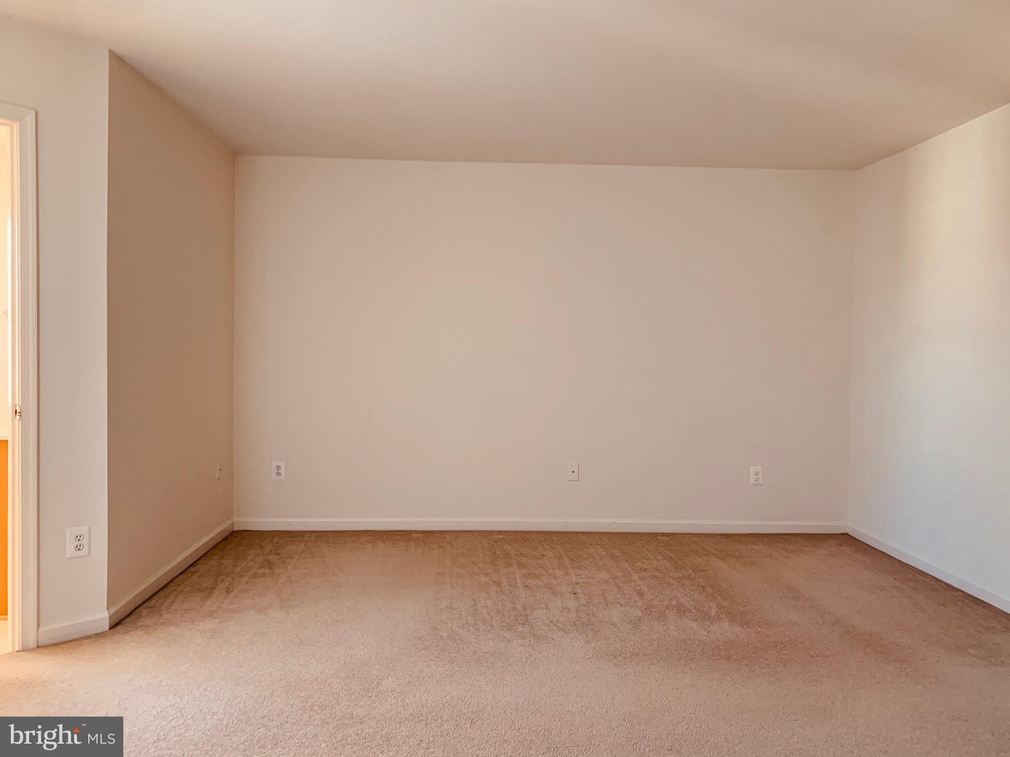 STRATFORD - Residential Lease