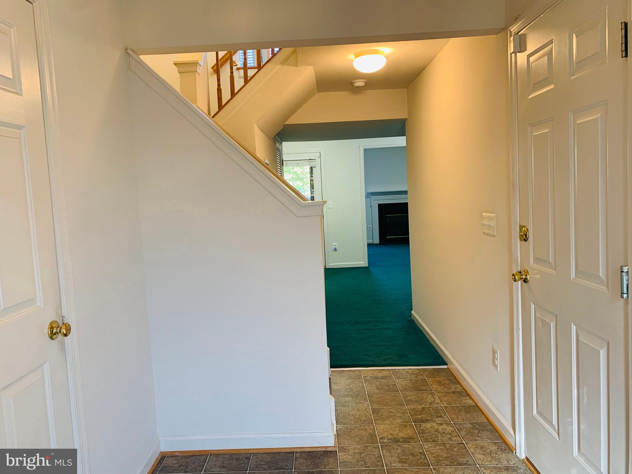 STRATFORD - Residential Lease