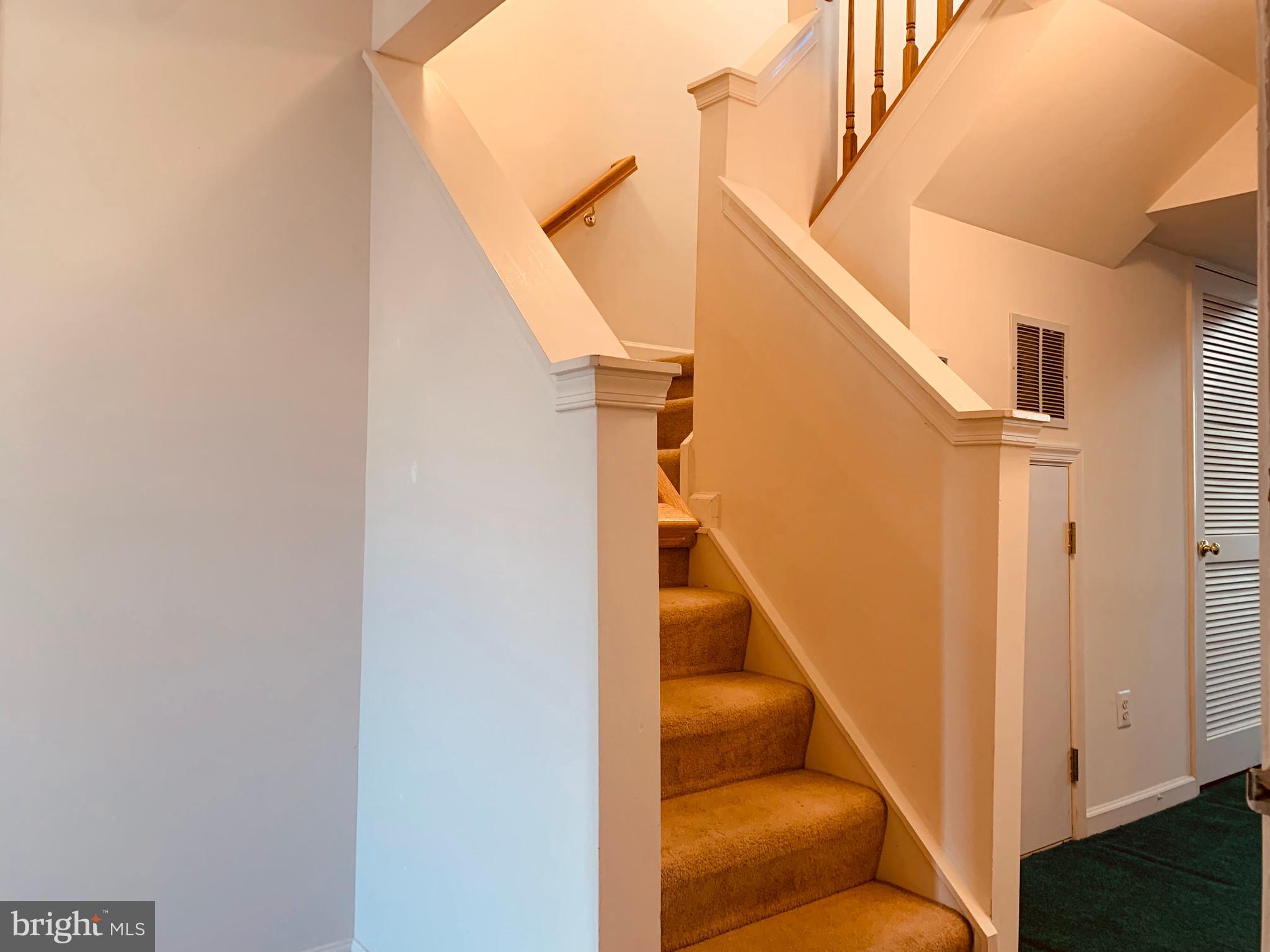 STRATFORD - Residential Lease