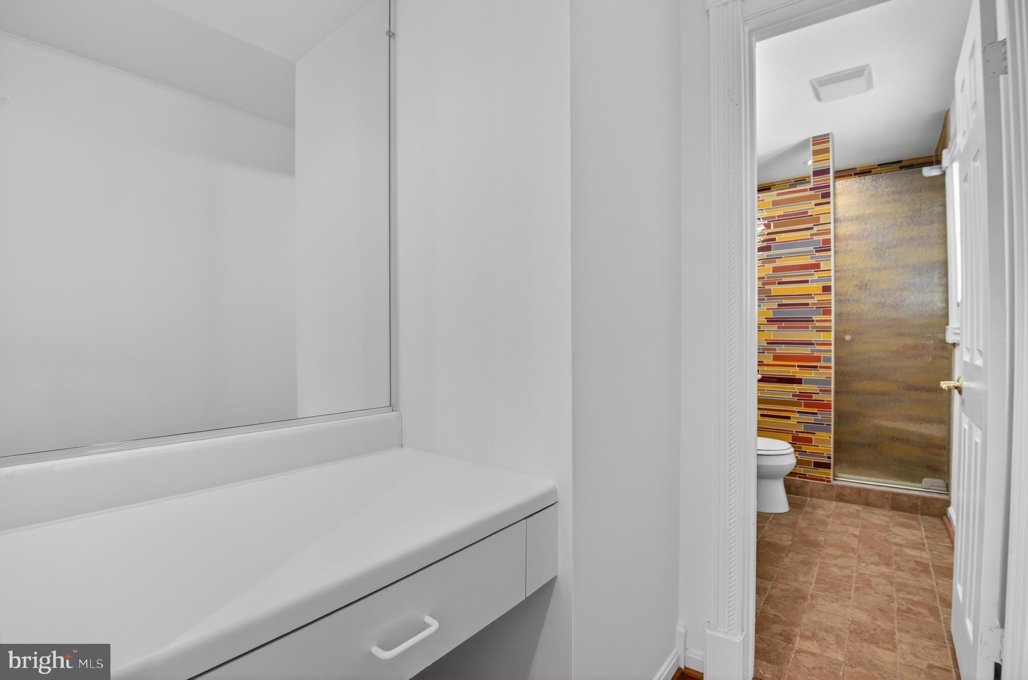 FLOWER HILL - Residential