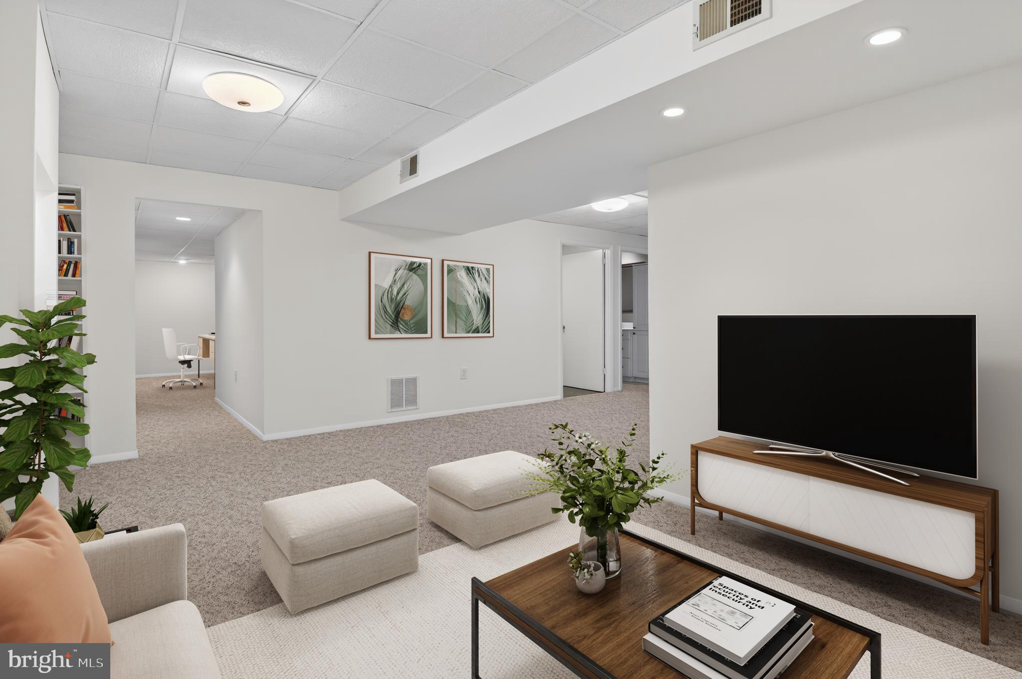 FLOWER HILL - Residential