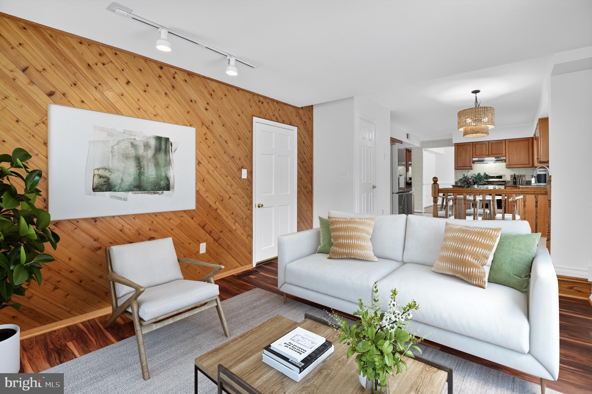 FLOWER HILL - Residential