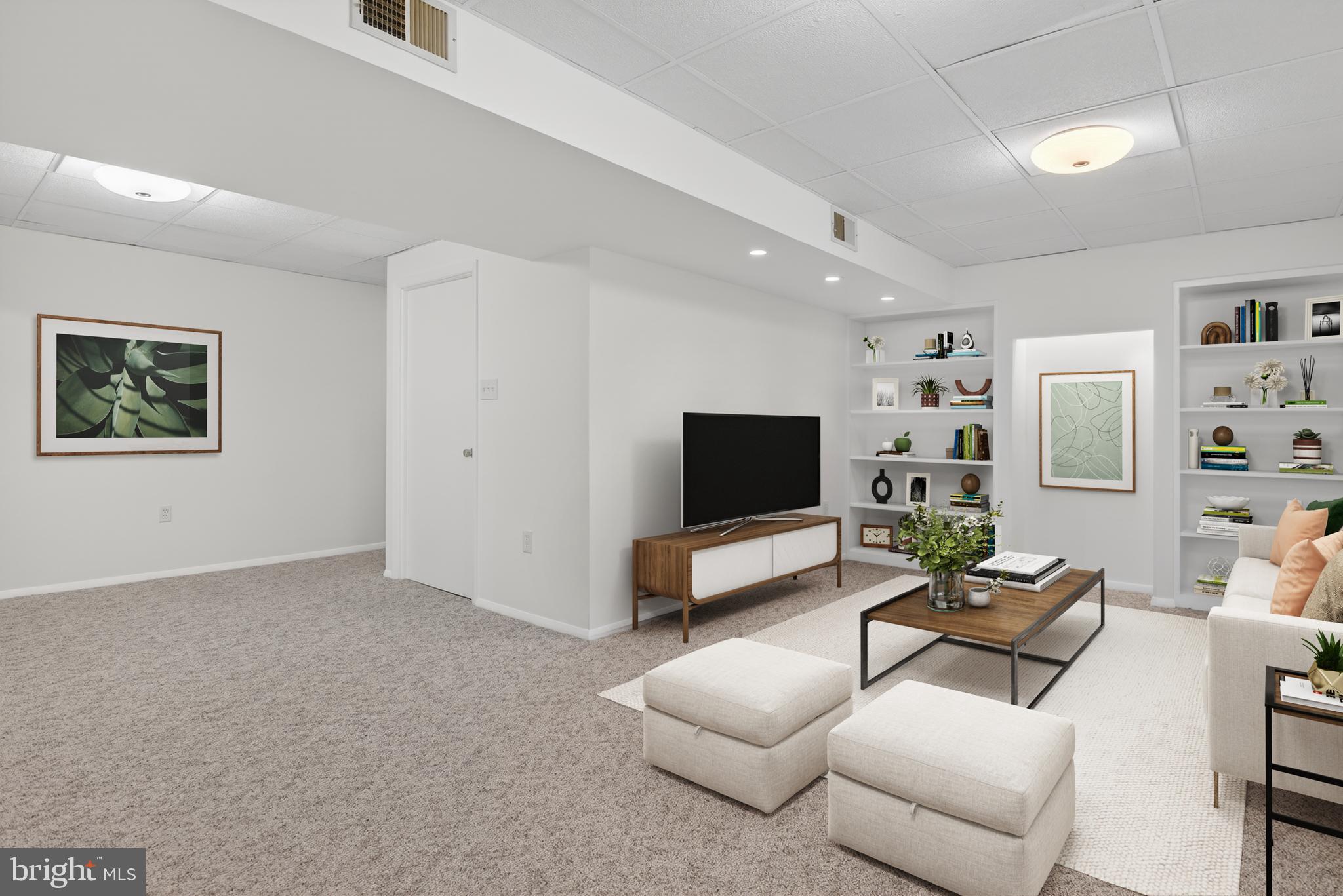 FLOWER HILL - Residential