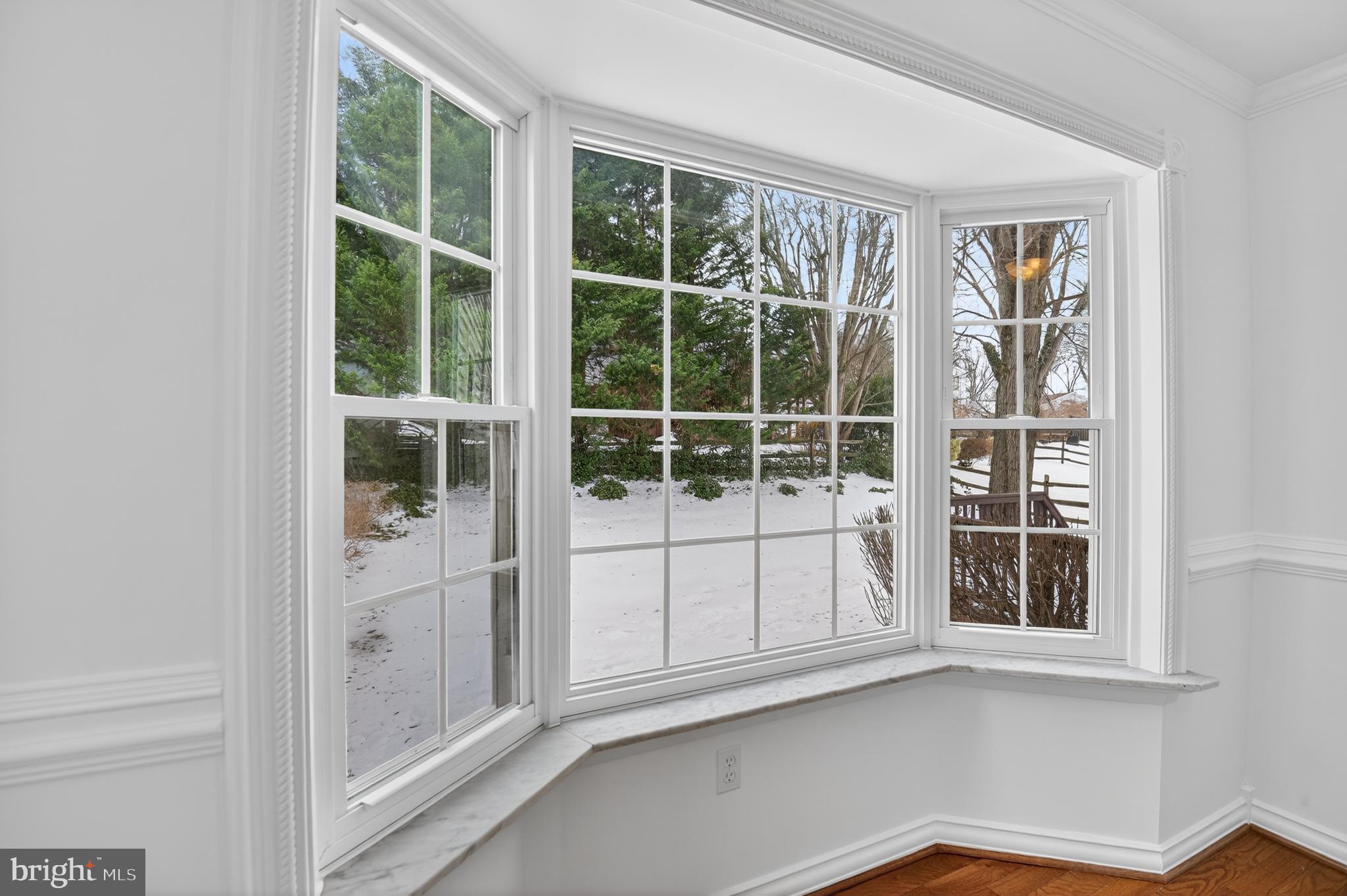 FLOWER HILL - Residential