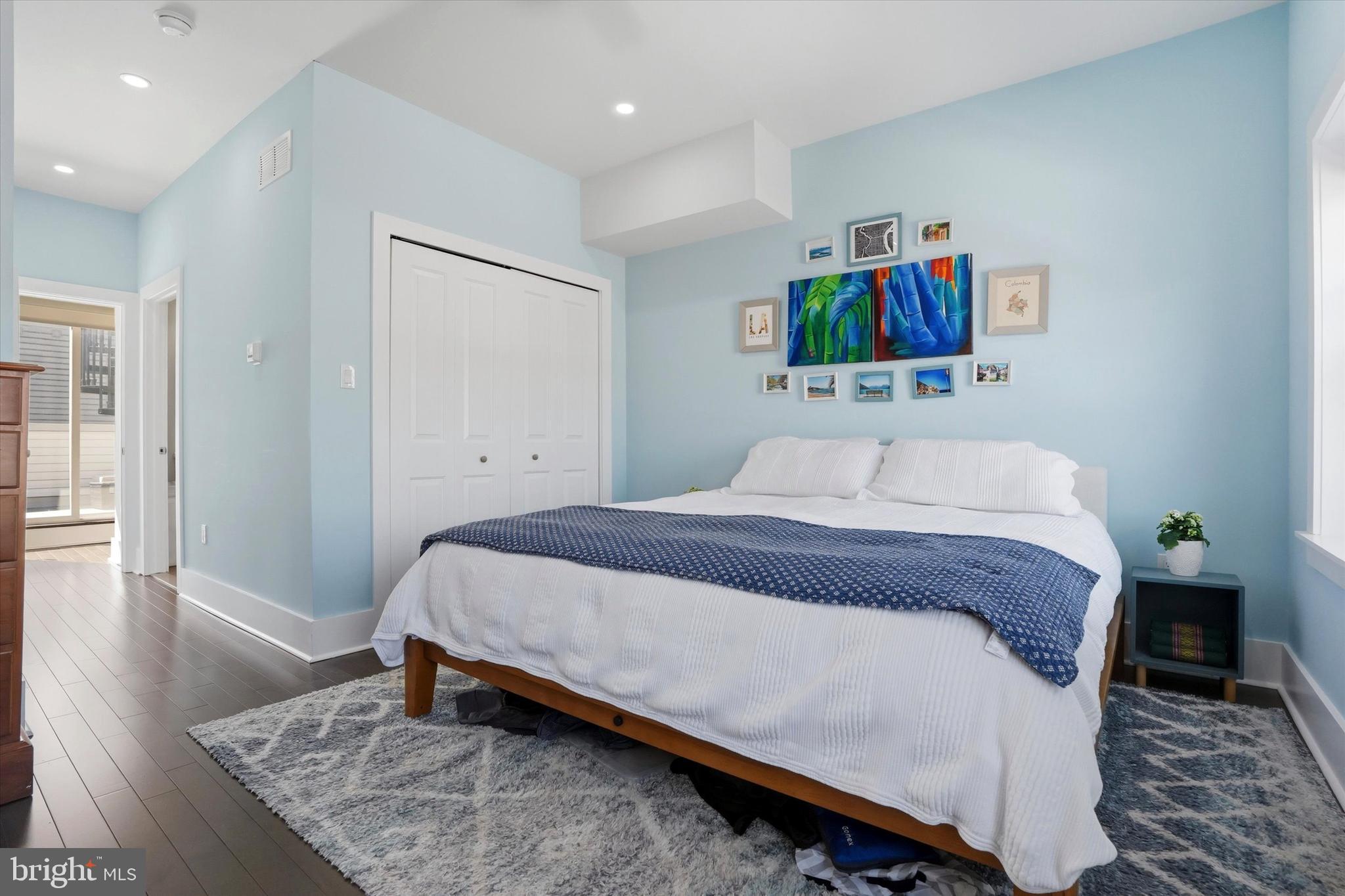 GRADUATE HOSPITAL - Residential