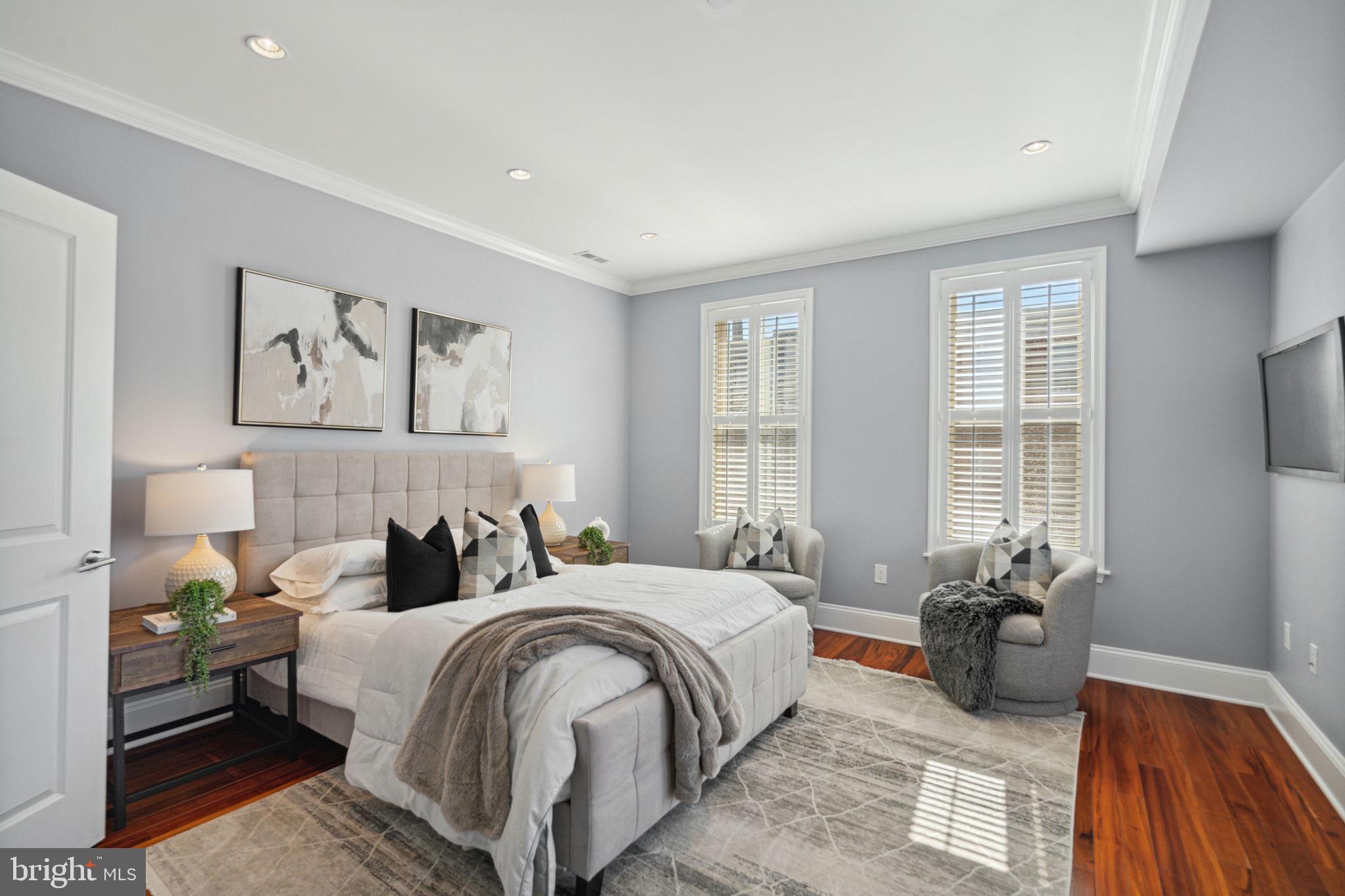 GRADUATE HOSPITAL - Residential