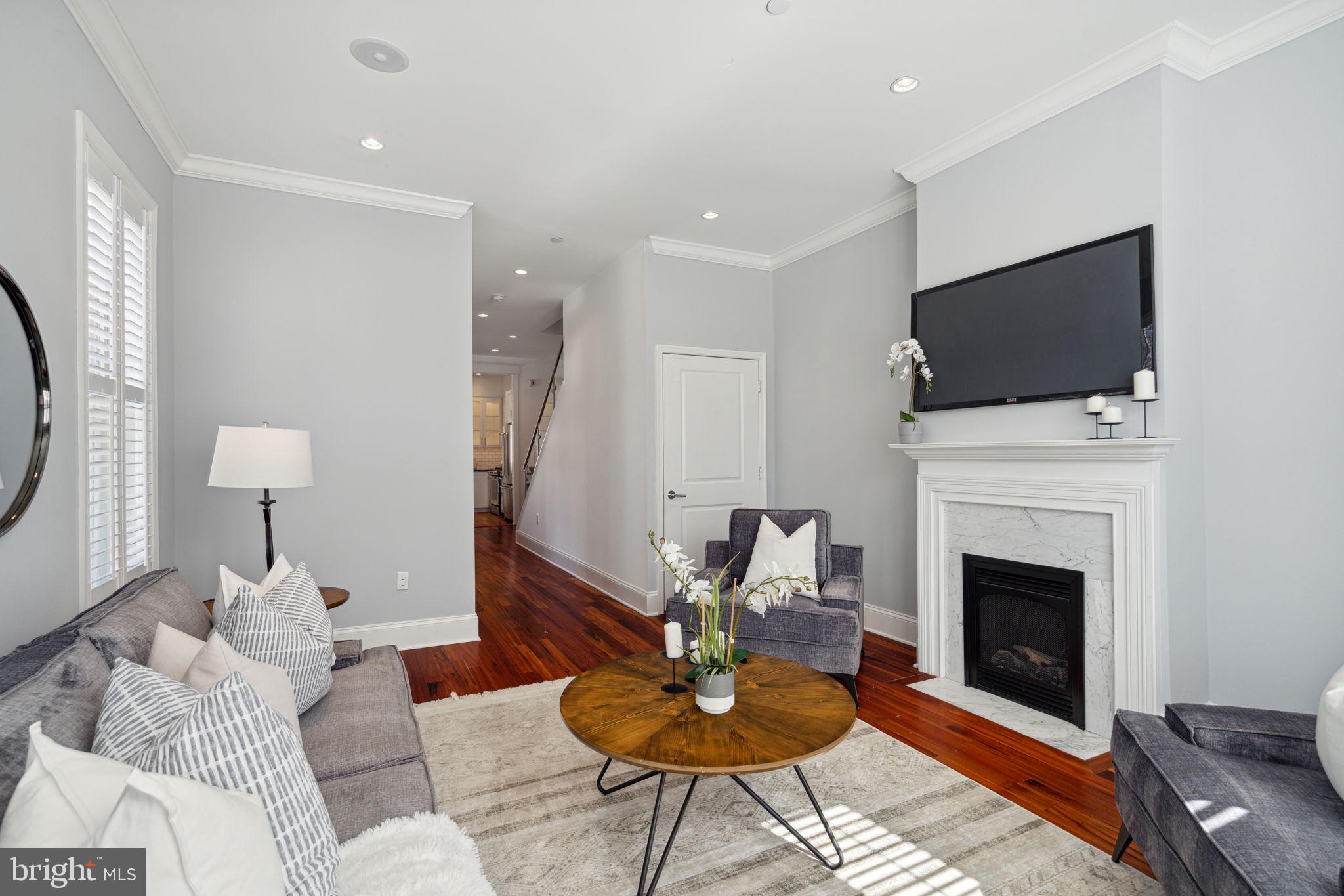 GRADUATE HOSPITAL - Residential