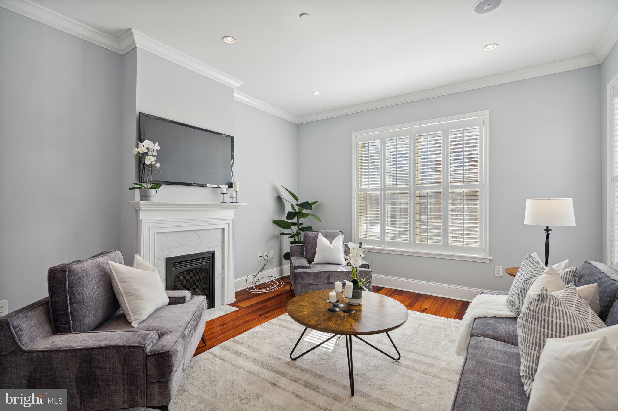 GRADUATE HOSPITAL - Residential