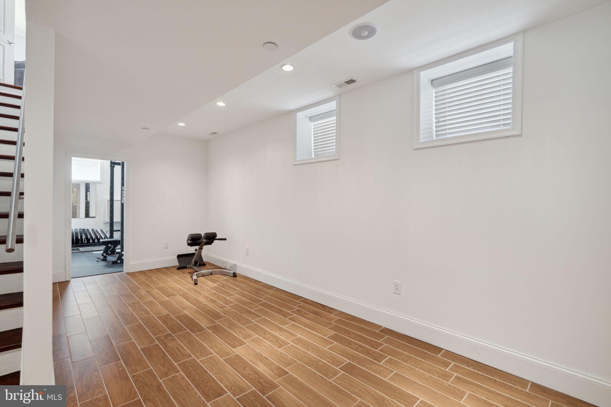 GRADUATE HOSPITAL - Residential