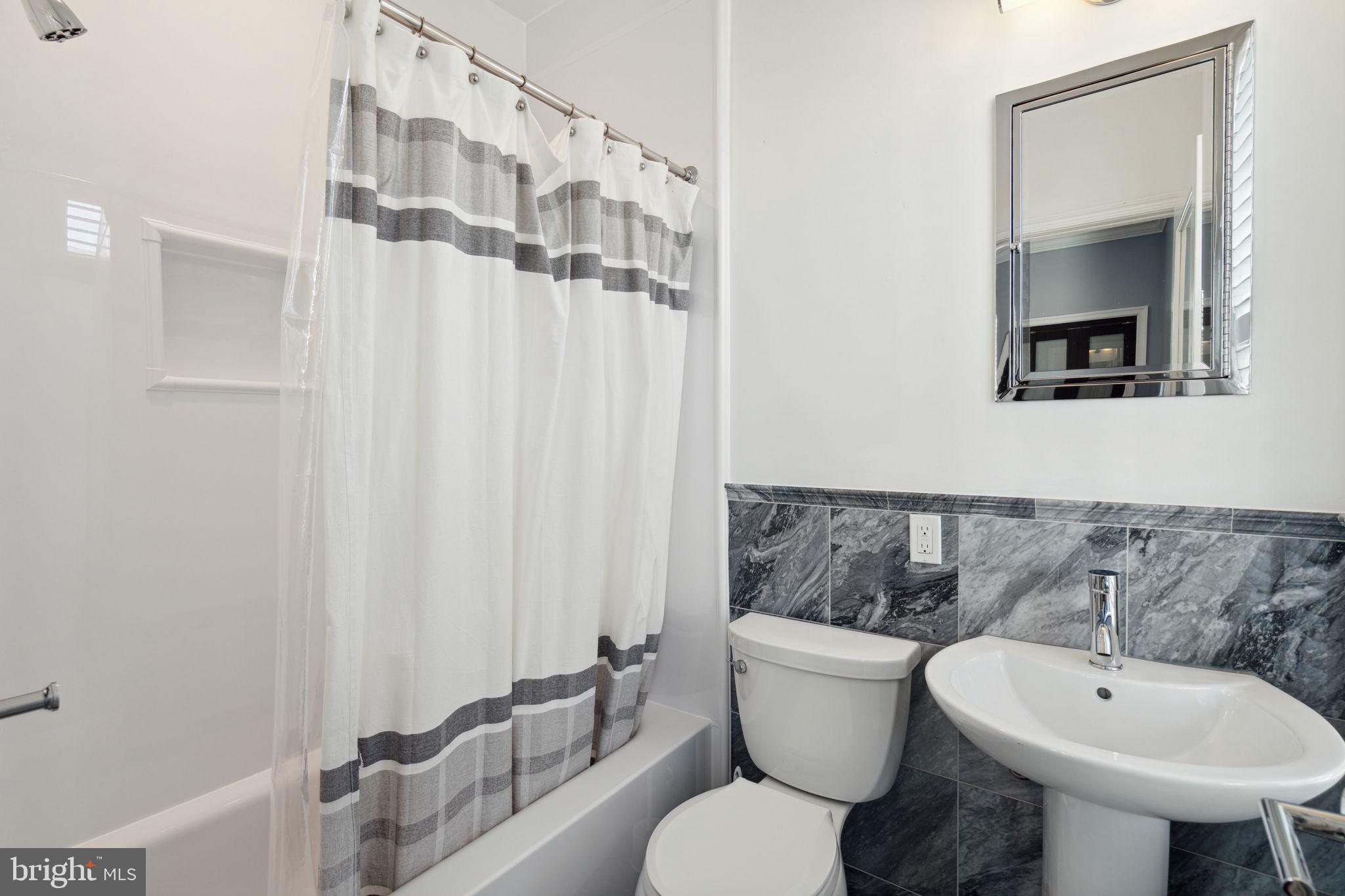 GRADUATE HOSPITAL - Residential