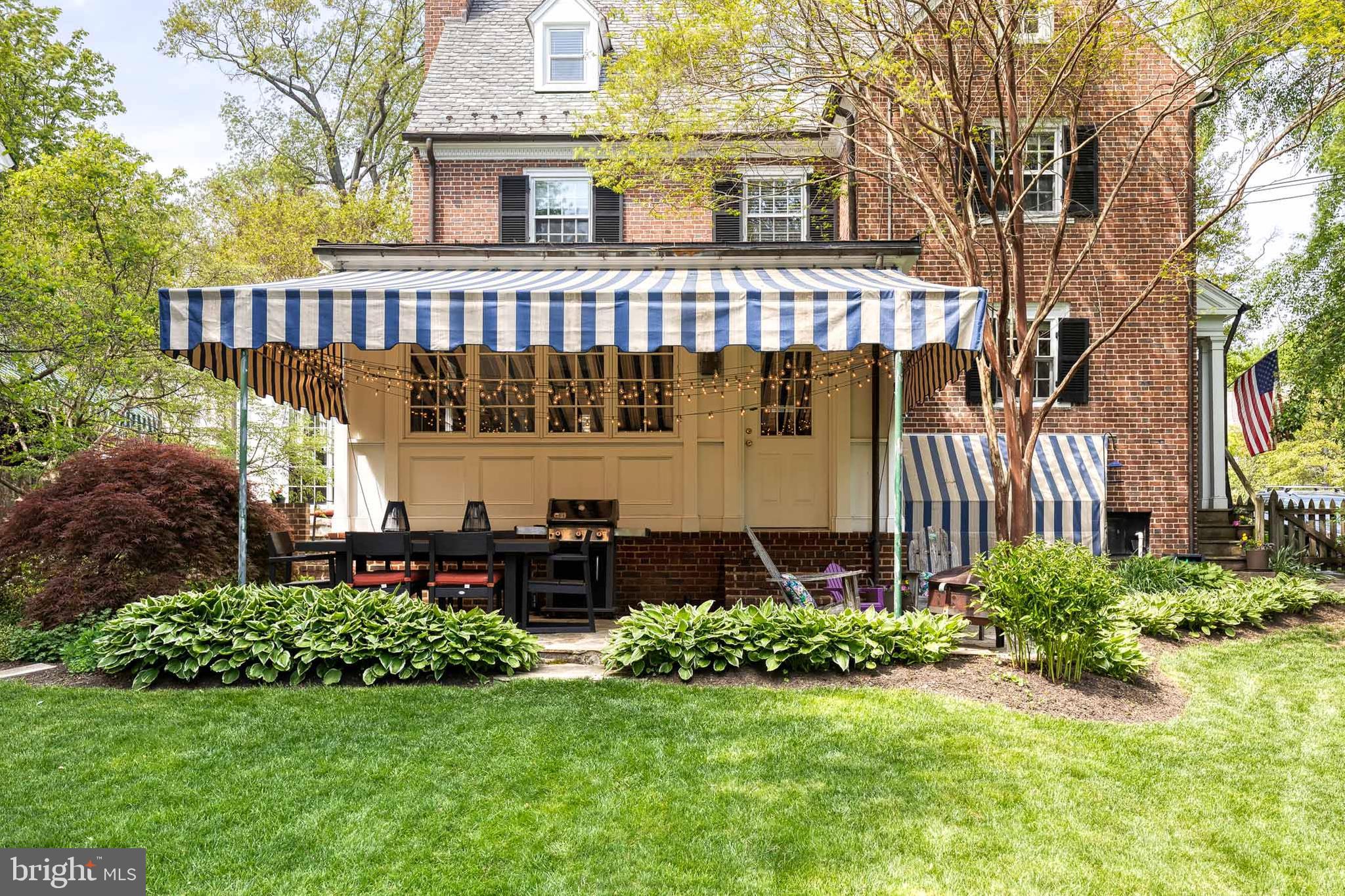HOMELAND HISTORIC DISTRICT - Residential