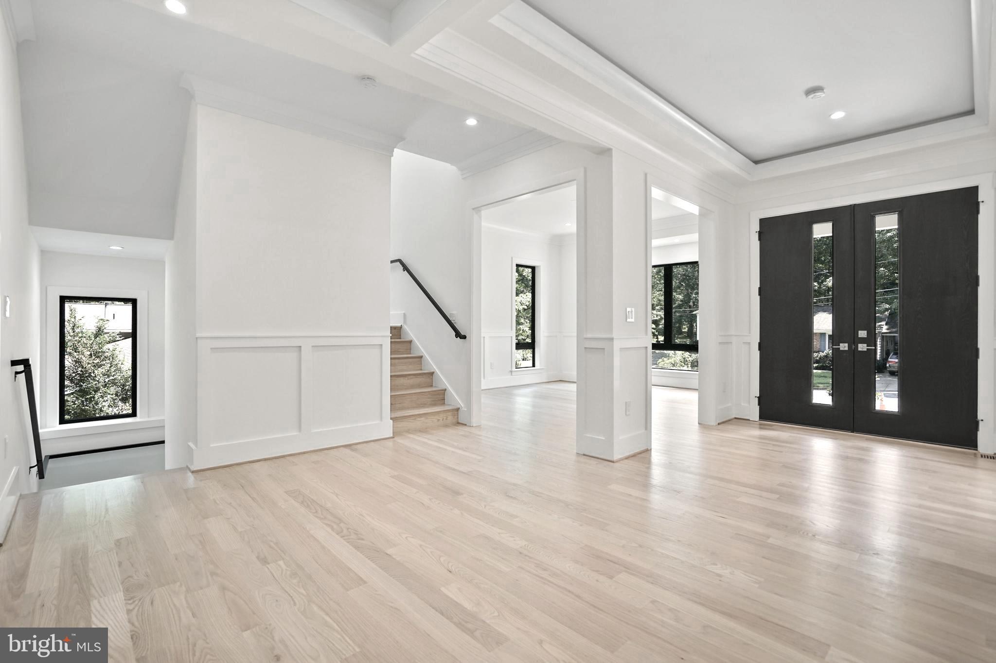 BERKSHIRE OAKWOOD - Residential