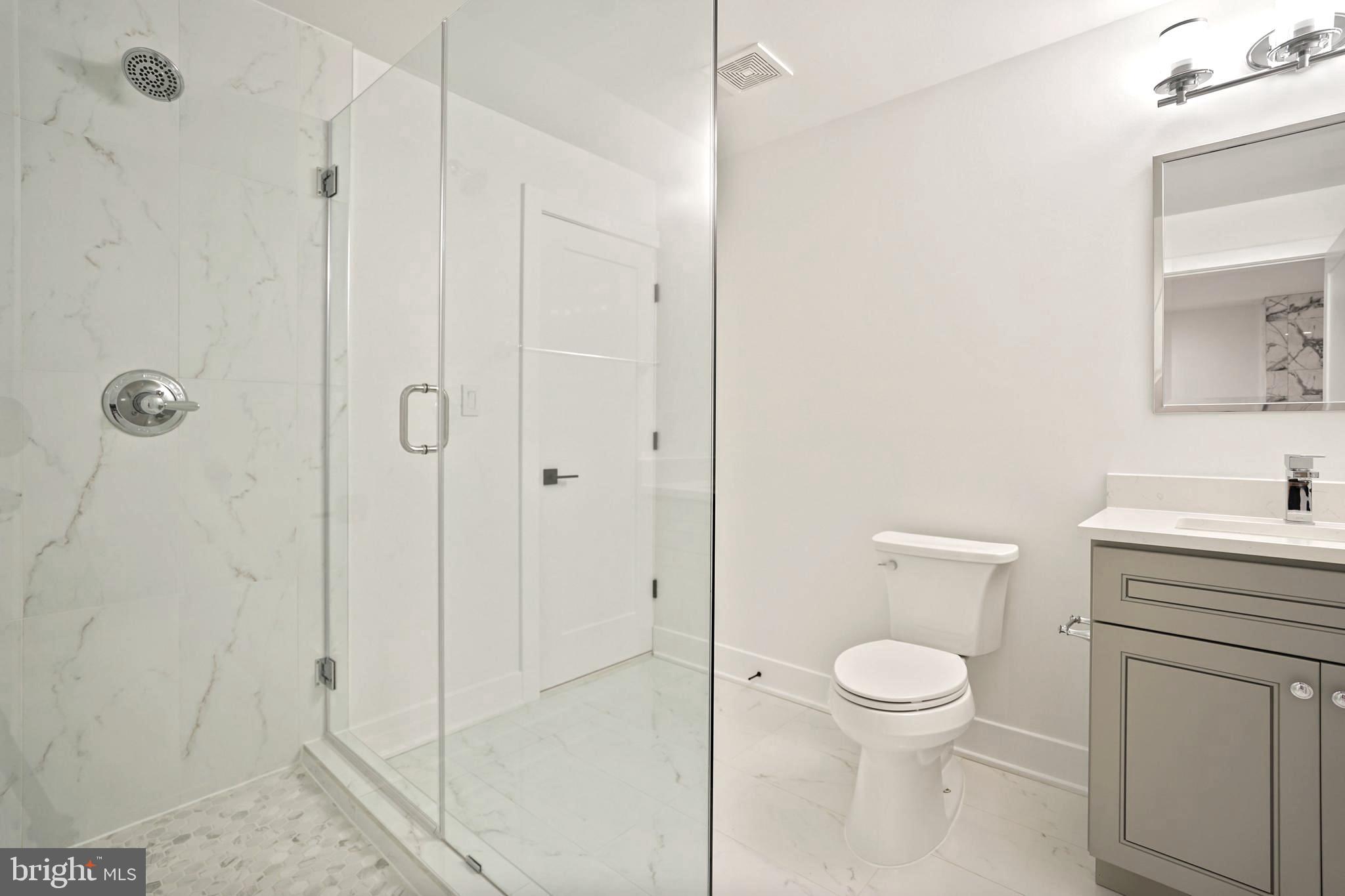 BERKSHIRE OAKWOOD - Residential