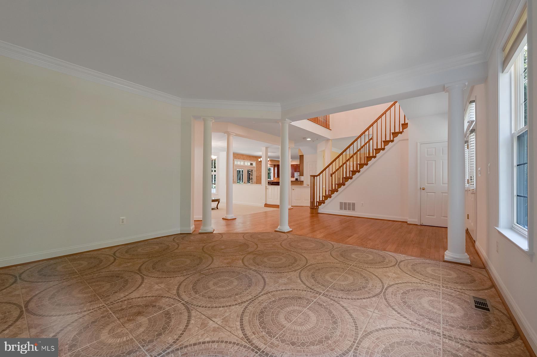 SEVERN MANOR - Residential