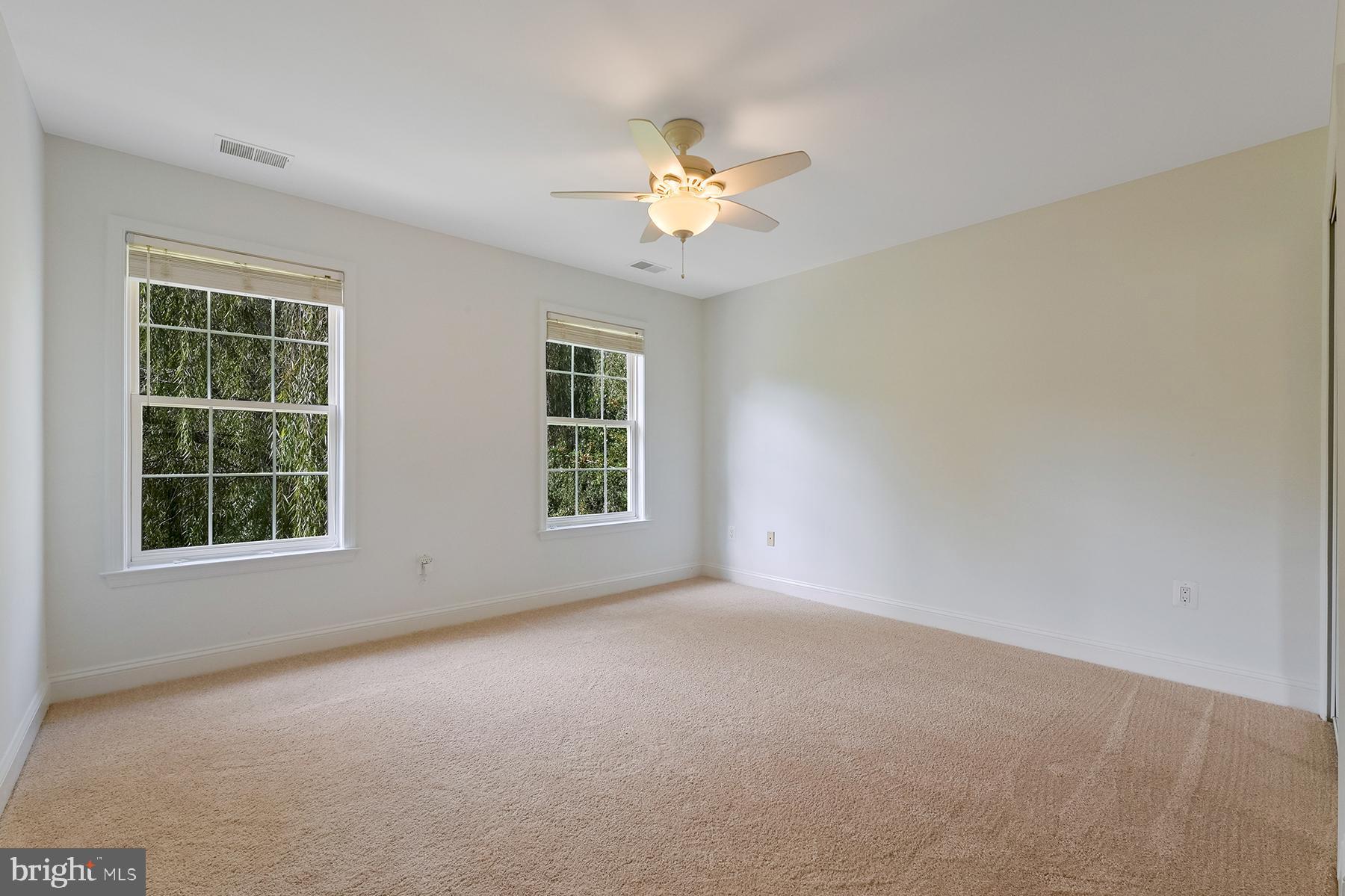 SEVERN MANOR - Residential