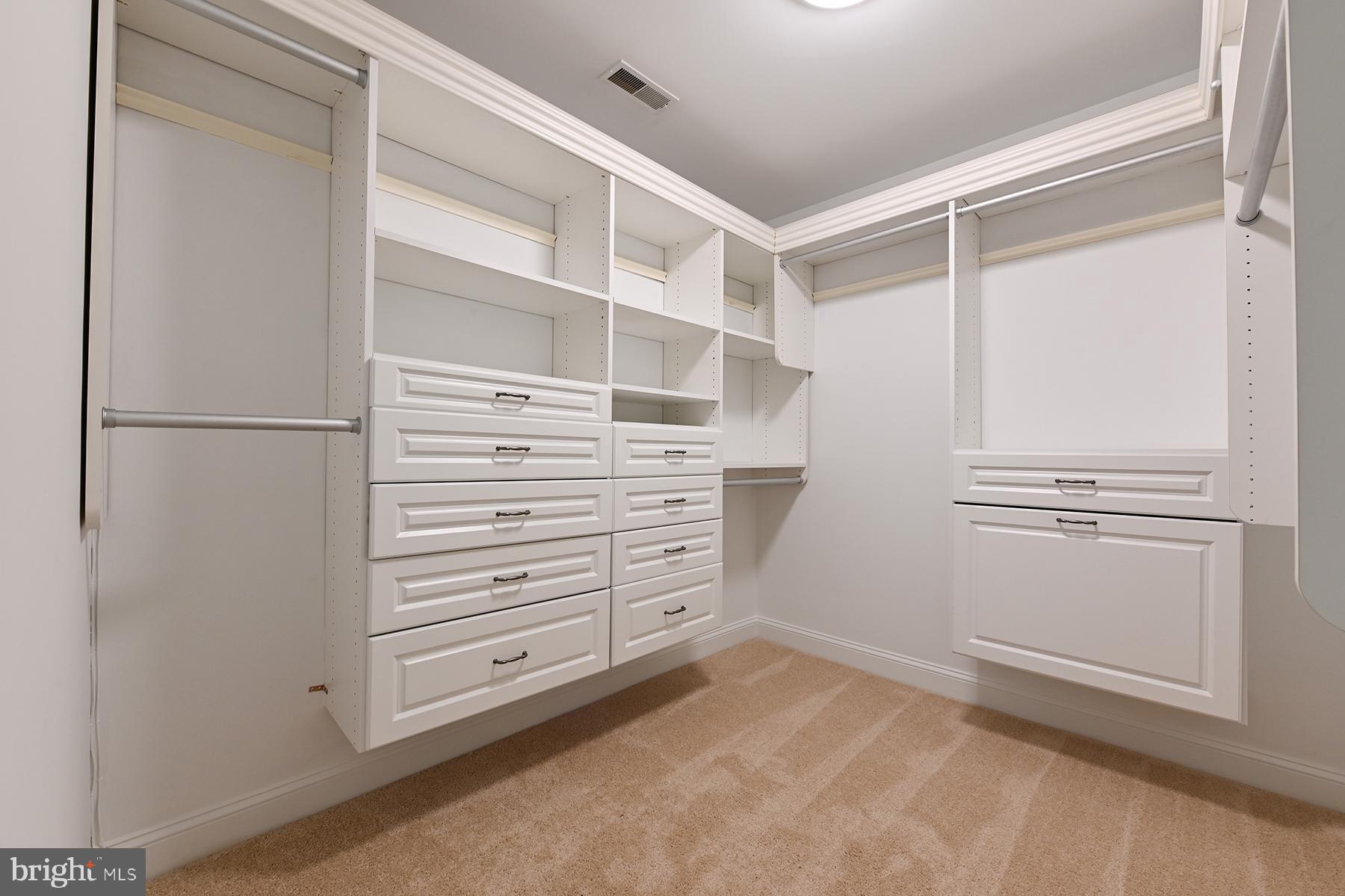 SEVERN MANOR - Residential