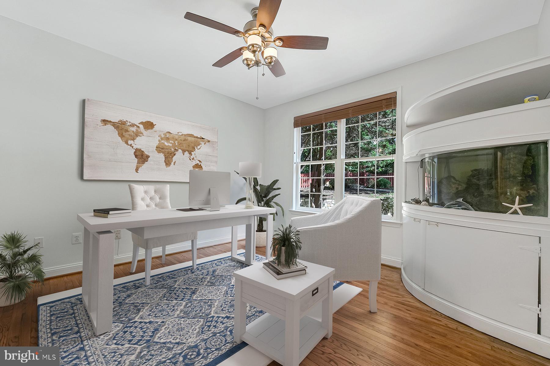 SEVERN MANOR - Residential