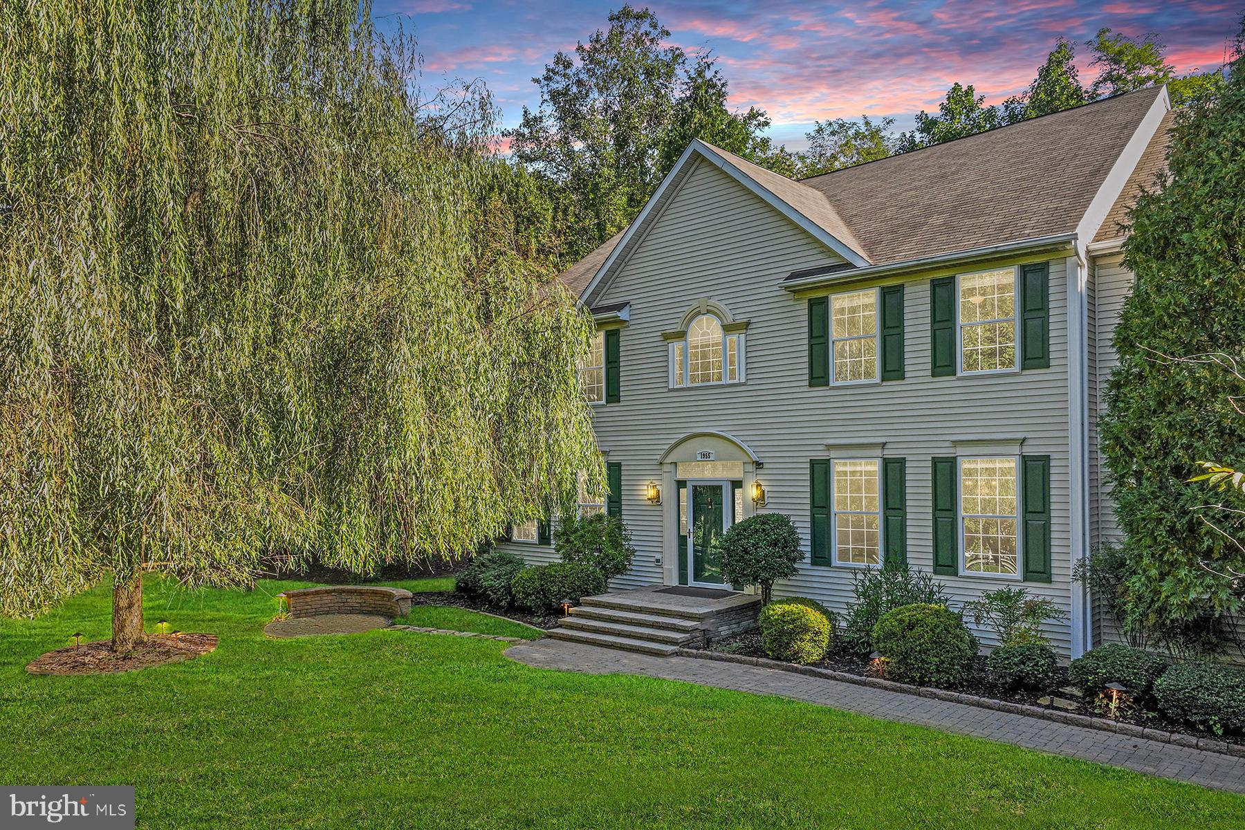 SEVERN MANOR - Residential