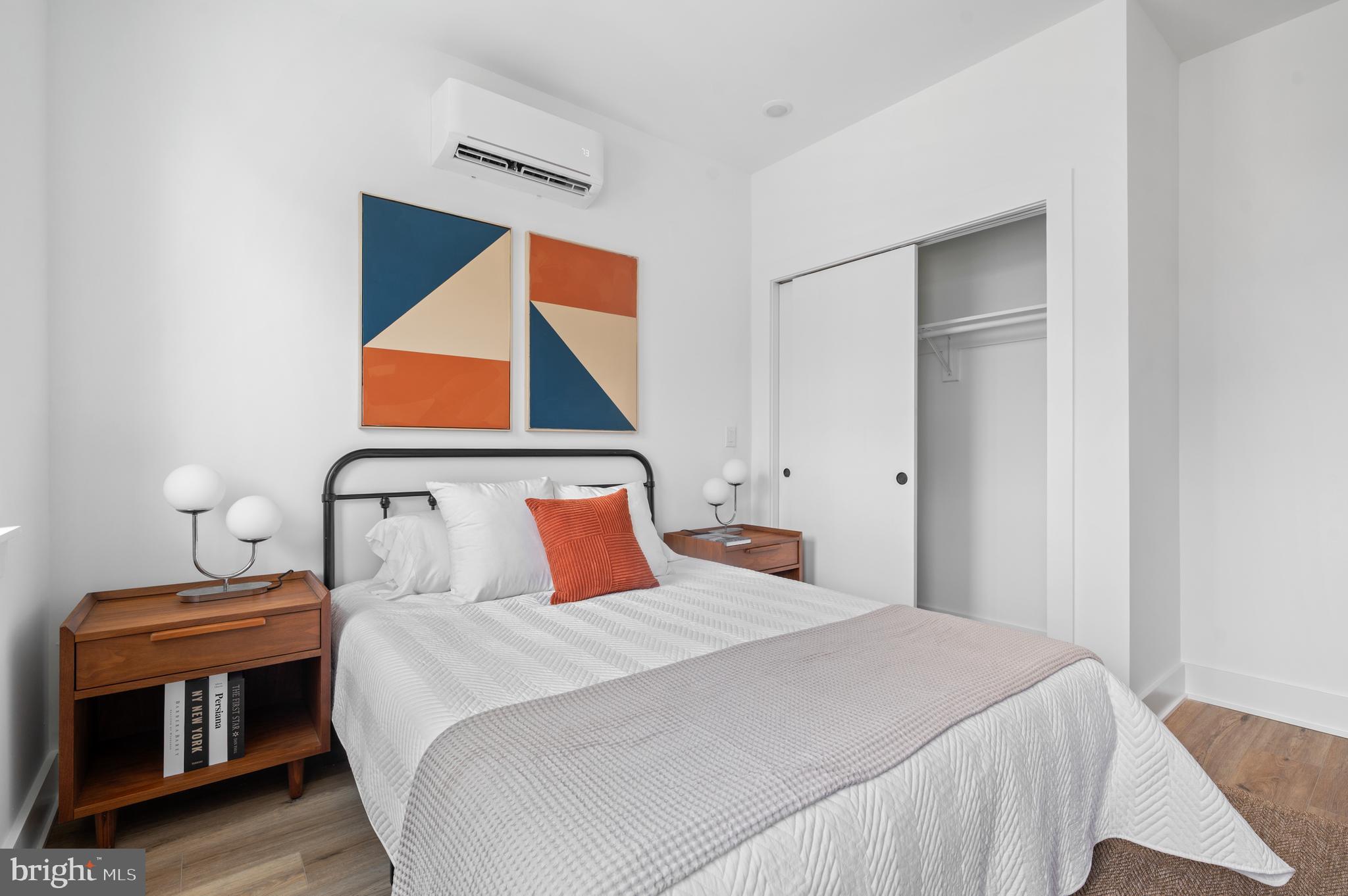 EAST KENSINGTON - Residential Lease