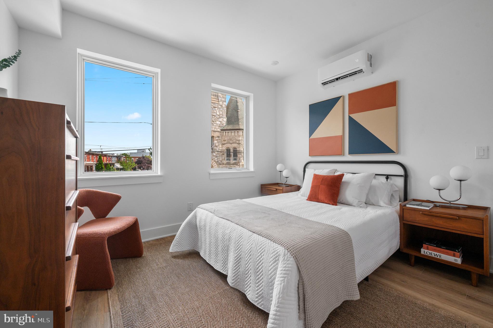 EAST KENSINGTON - Residential Lease