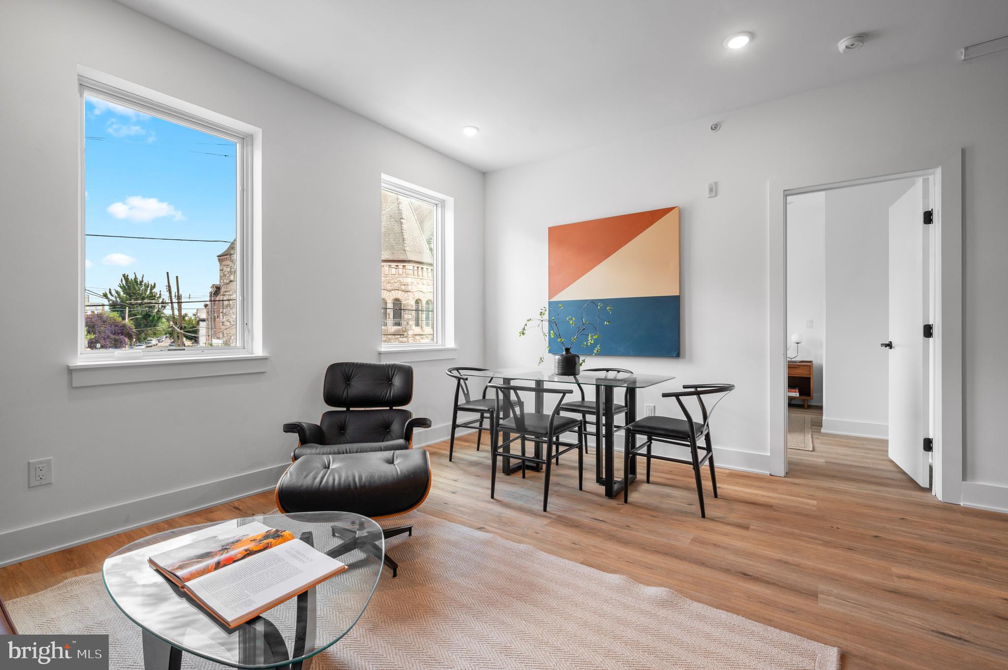 EAST KENSINGTON - Residential Lease