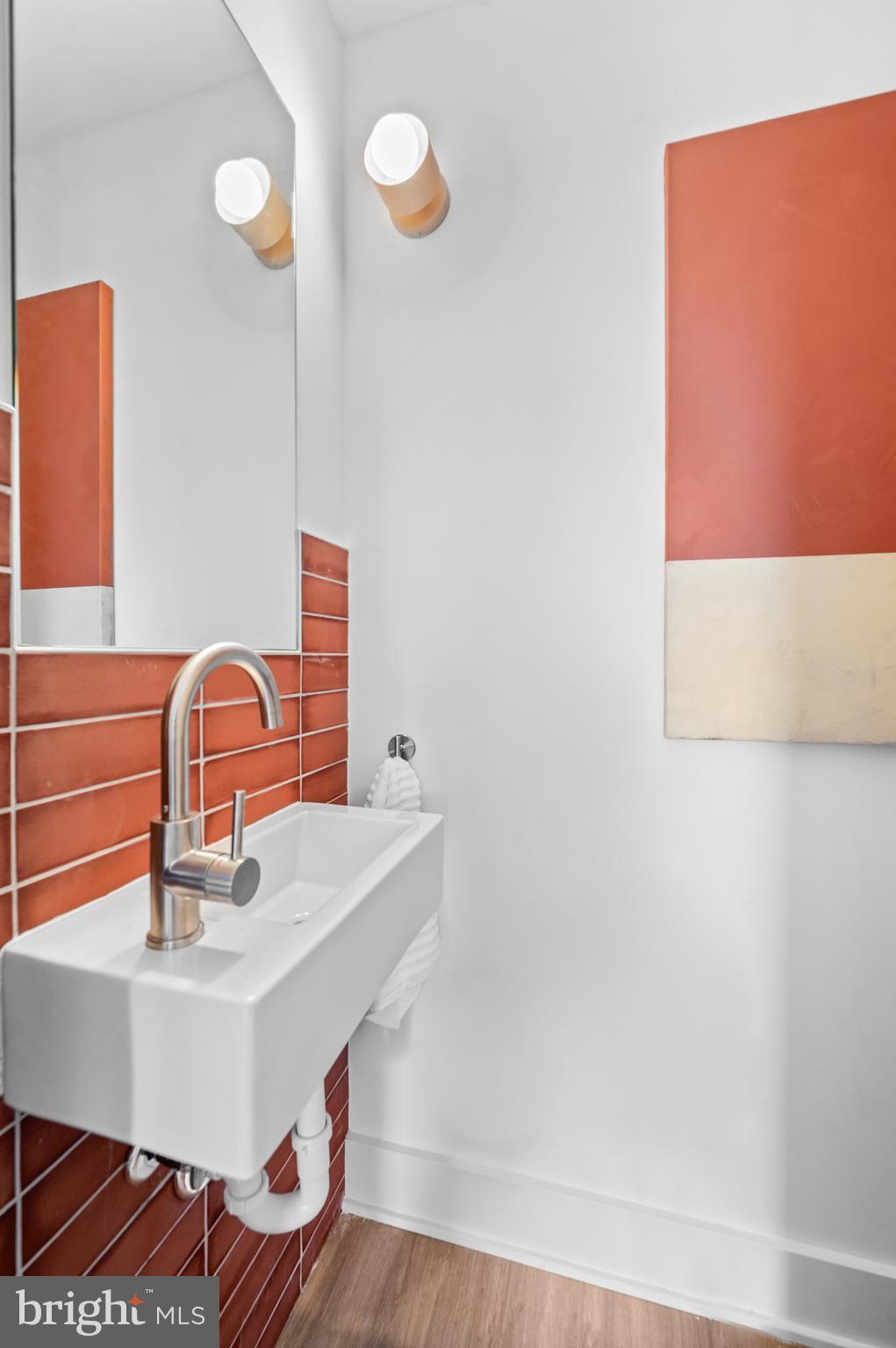 EAST KENSINGTON - Residential Lease