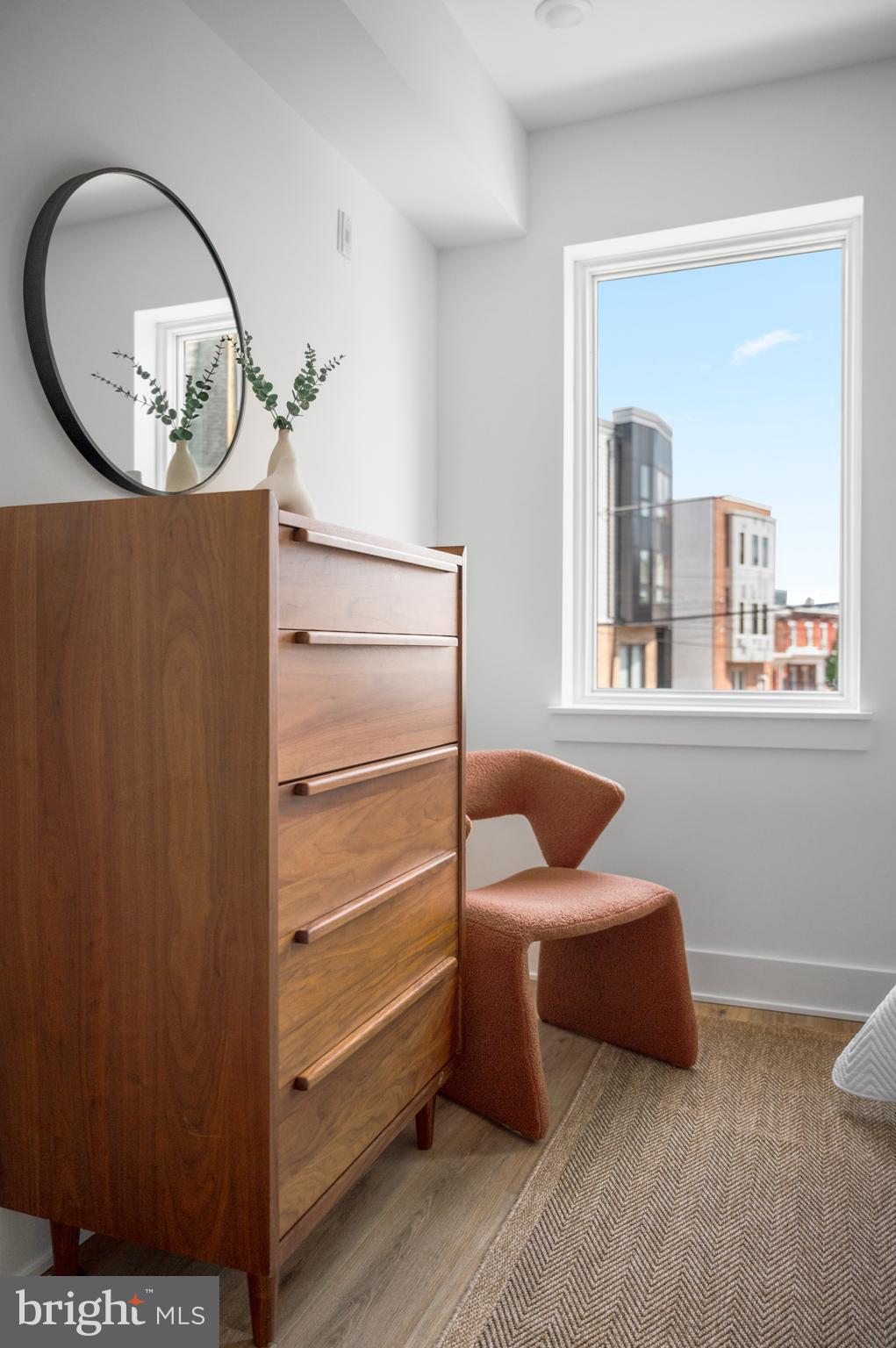 EAST KENSINGTON - Residential Lease