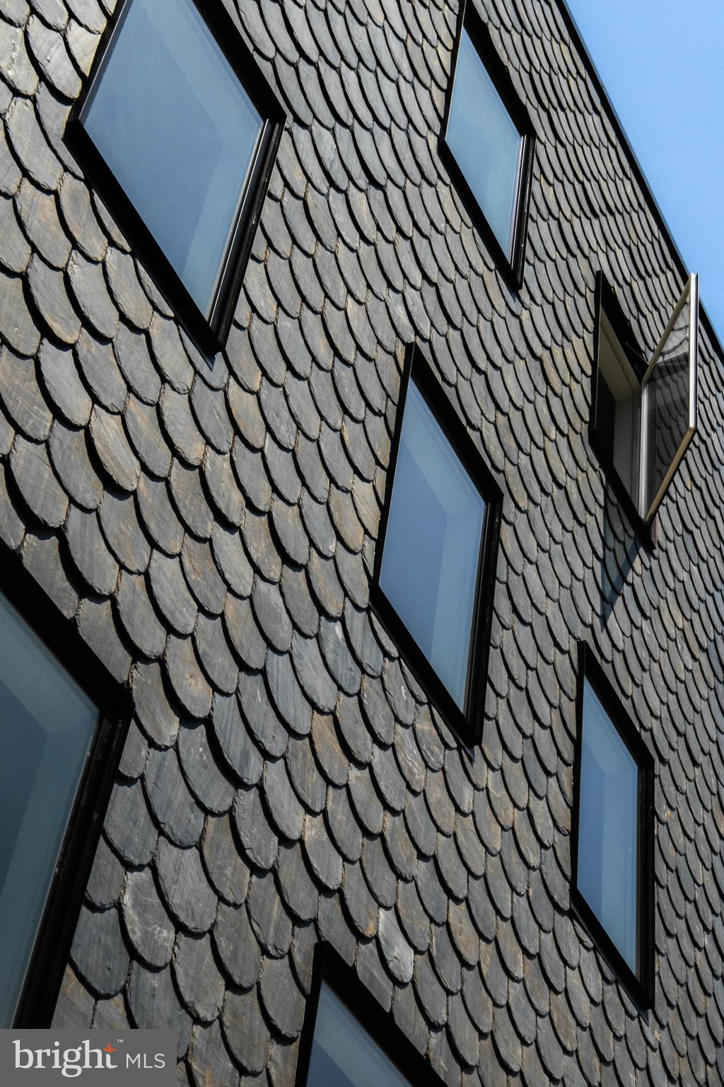 EAST KENSINGTON - Residential Lease