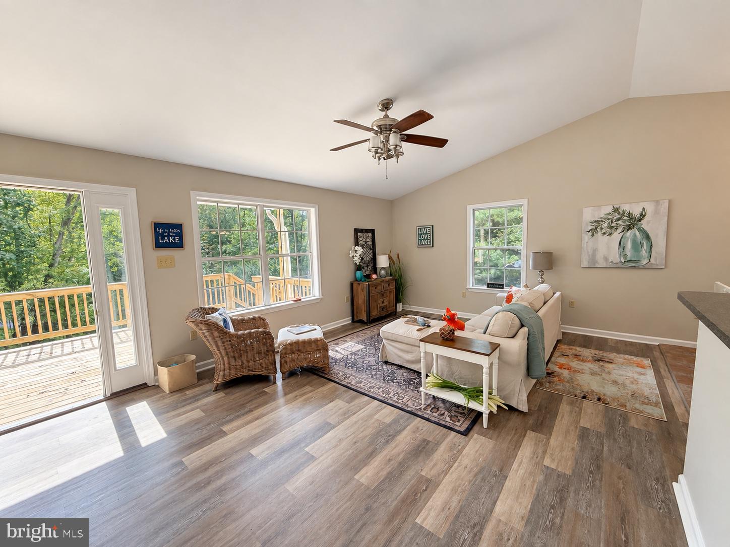 318 JONQUIL ROAD