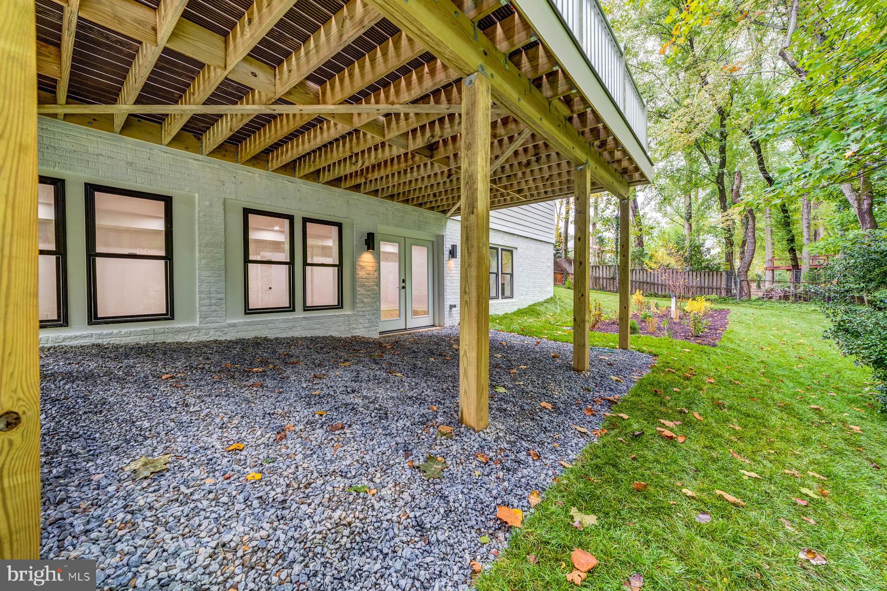 VIENNA WOODS - Residential