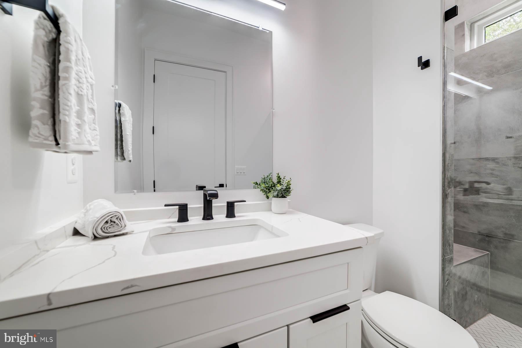 VIENNA WOODS - Residential