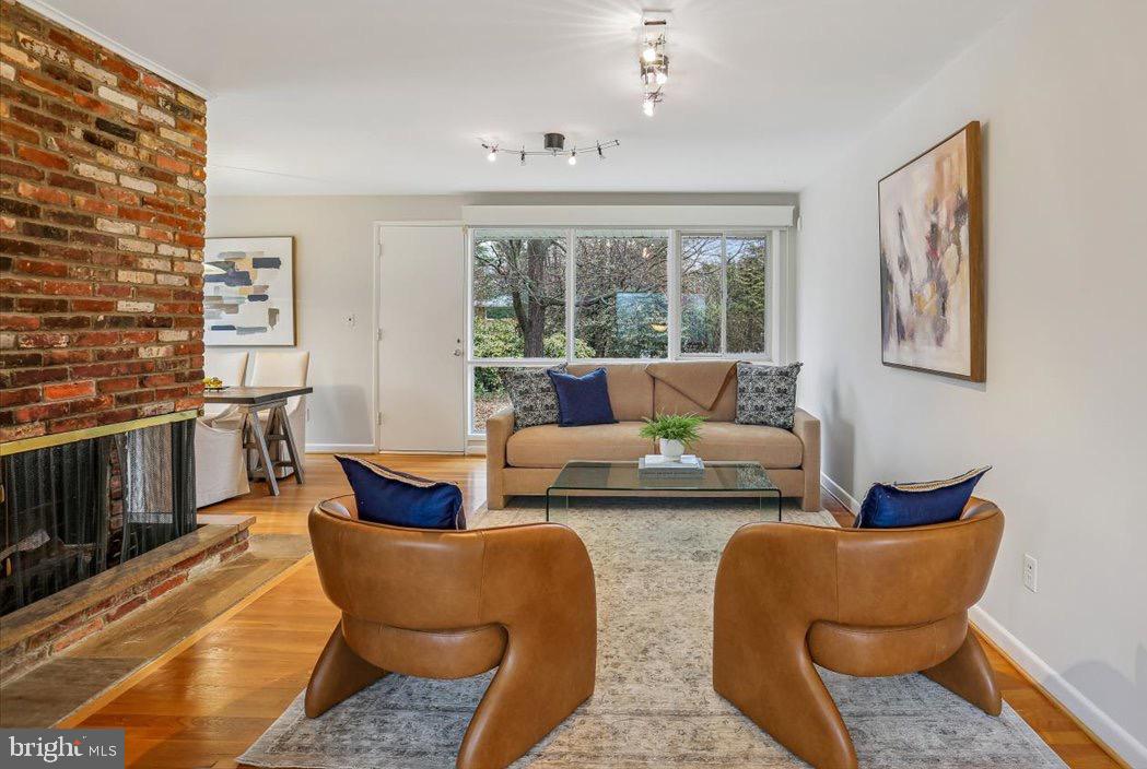 WILDWOOD MANOR - Residential