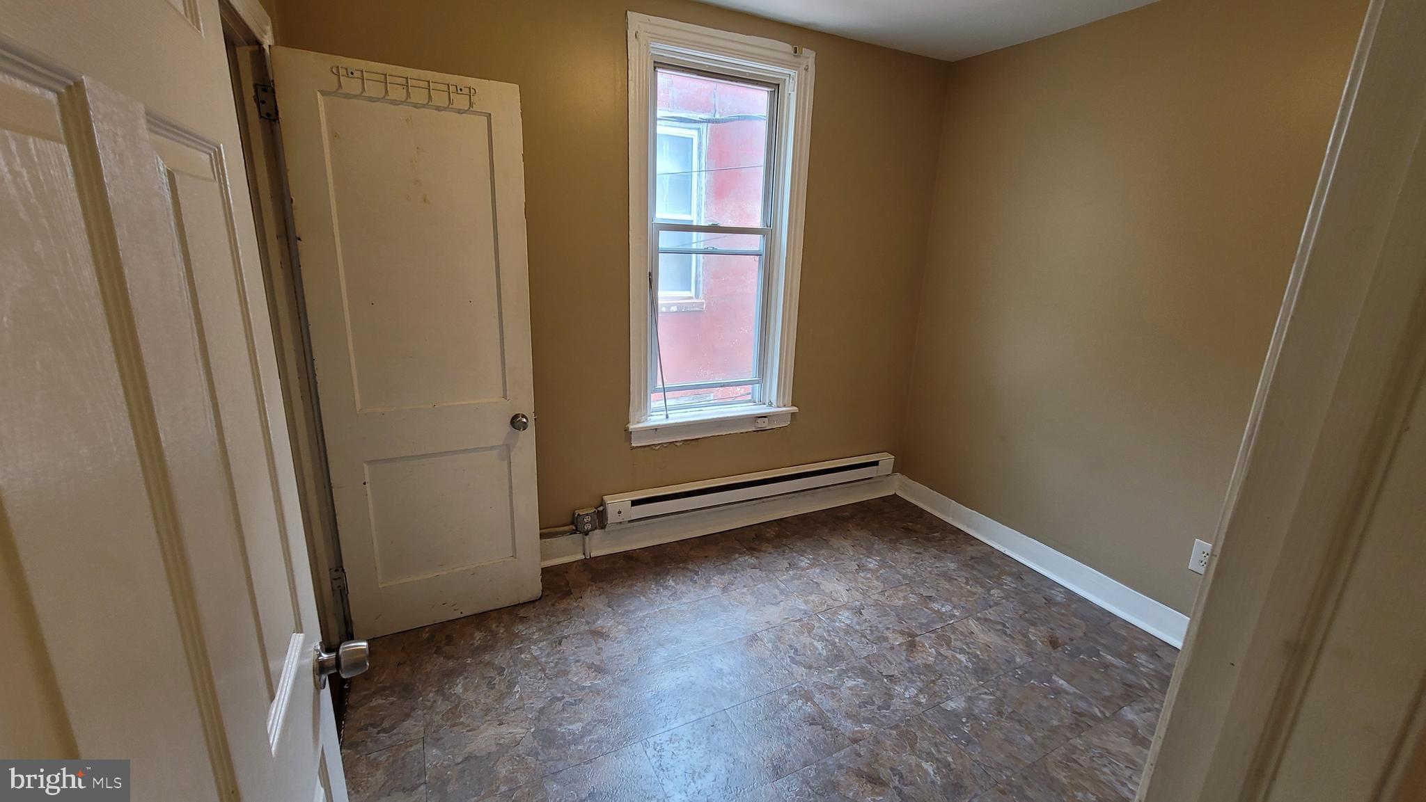 410 N 6TH STREET 2R