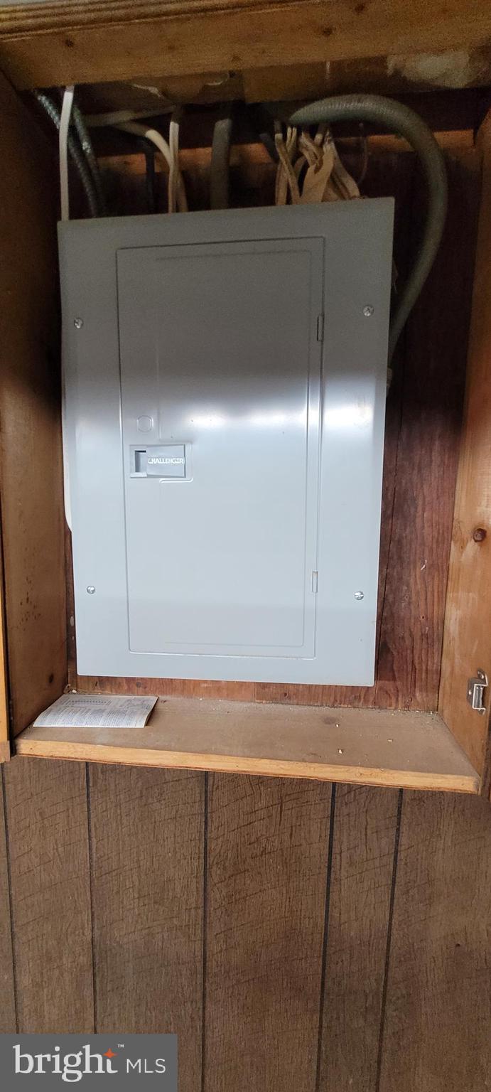 CONSHOHOCKEN - Residential