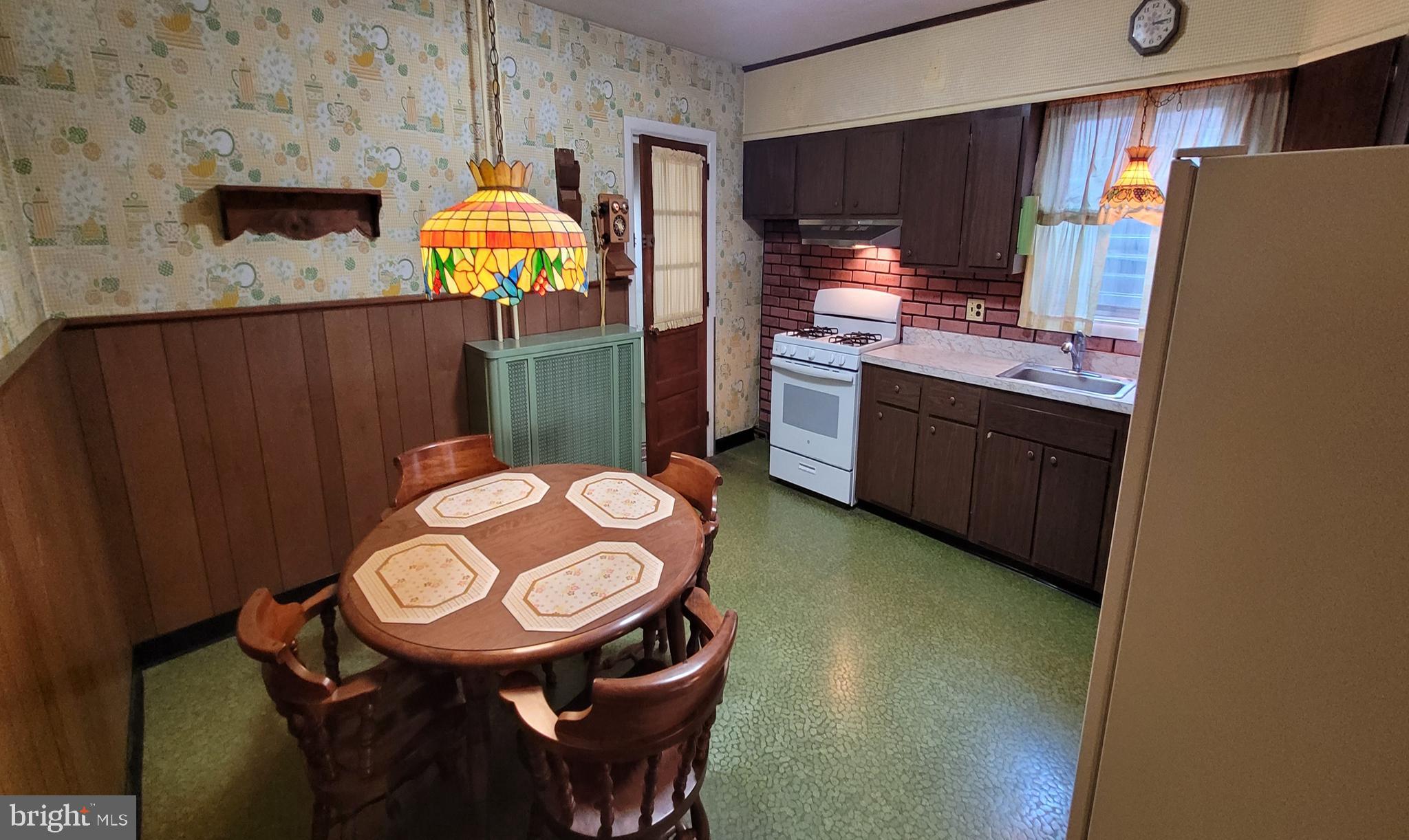 CONSHOHOCKEN - Residential