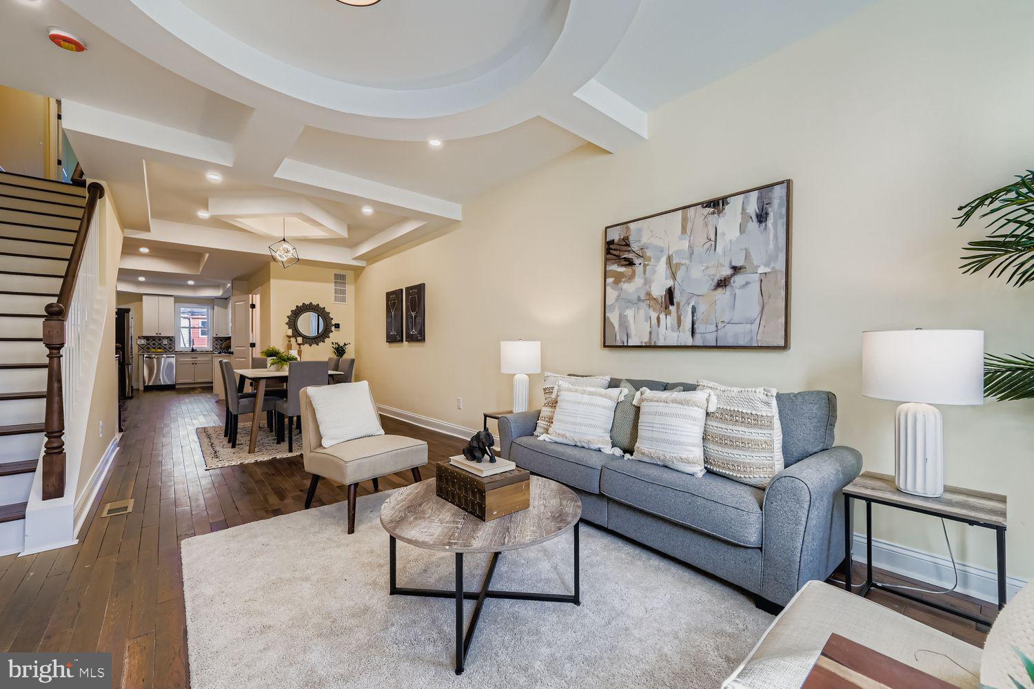 BUTCHERS HILL - Residential