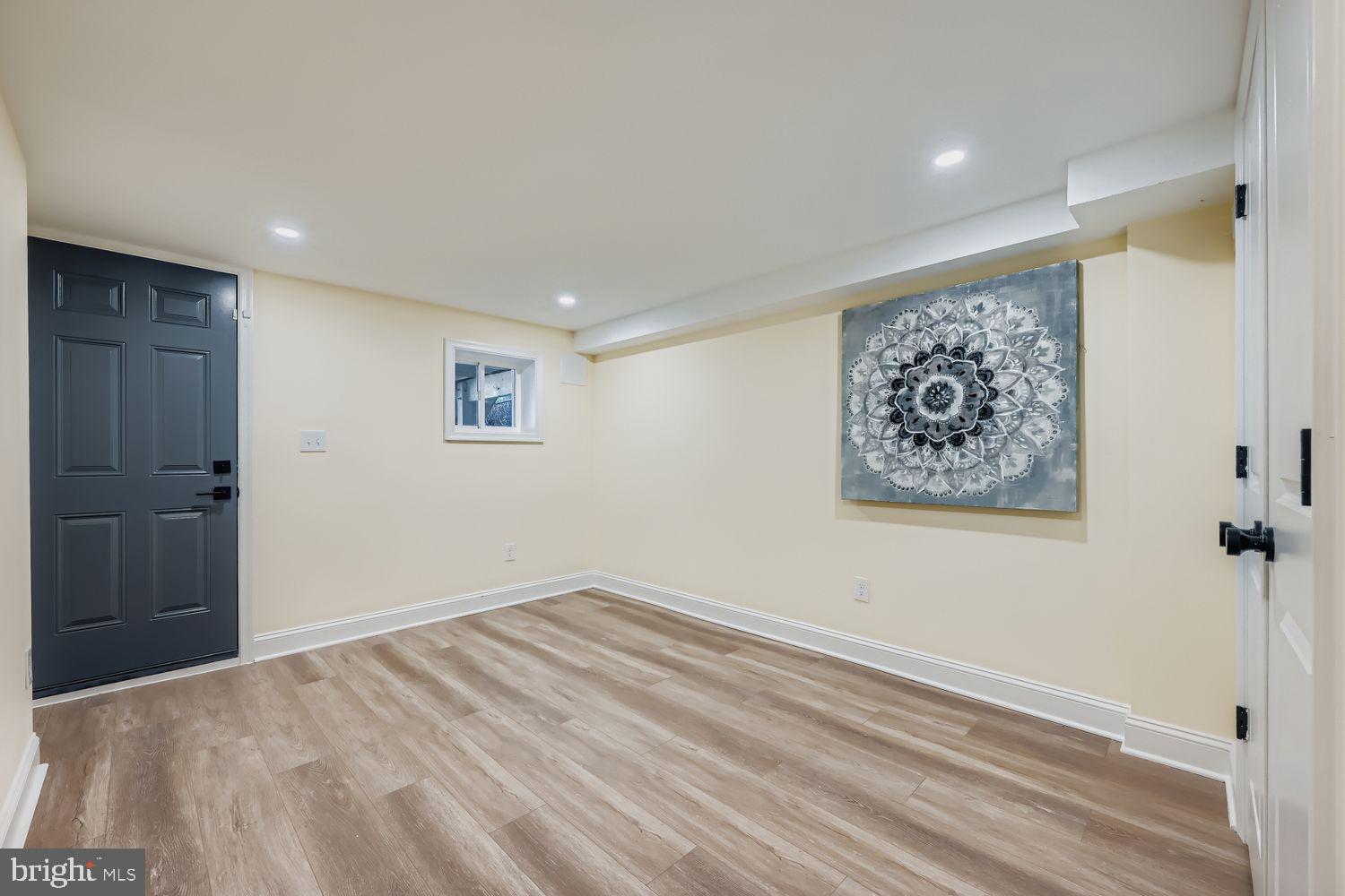 BUTCHERS HILL - Residential