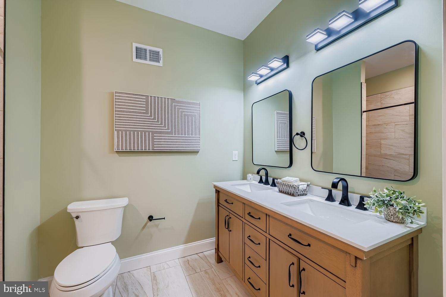 BUTCHERS HILL - Residential