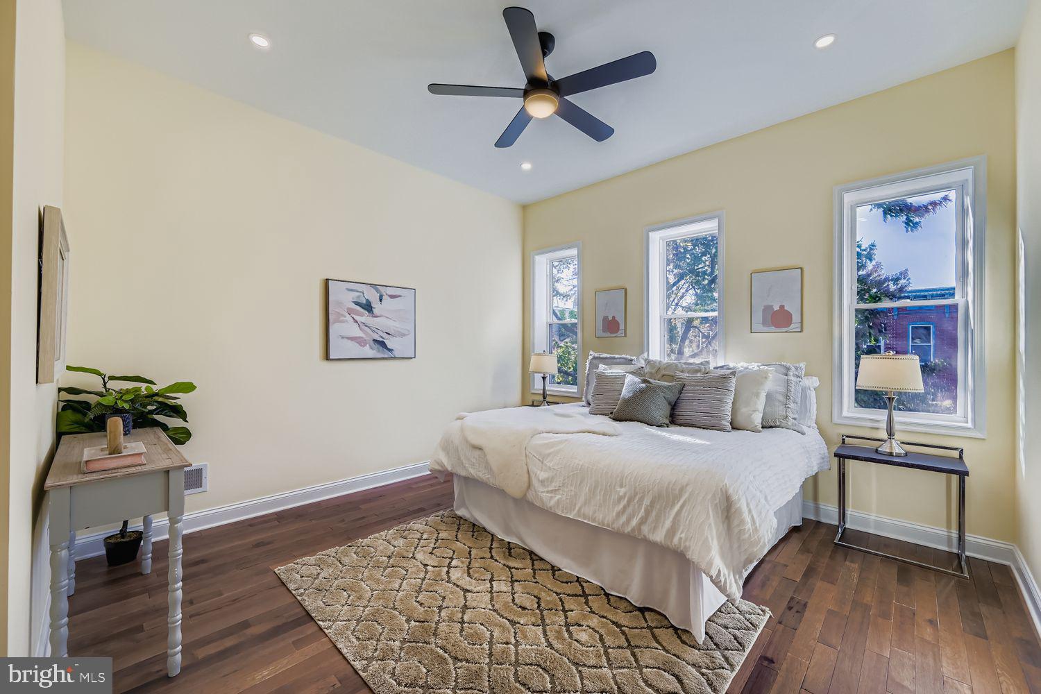 BUTCHERS HILL - Residential