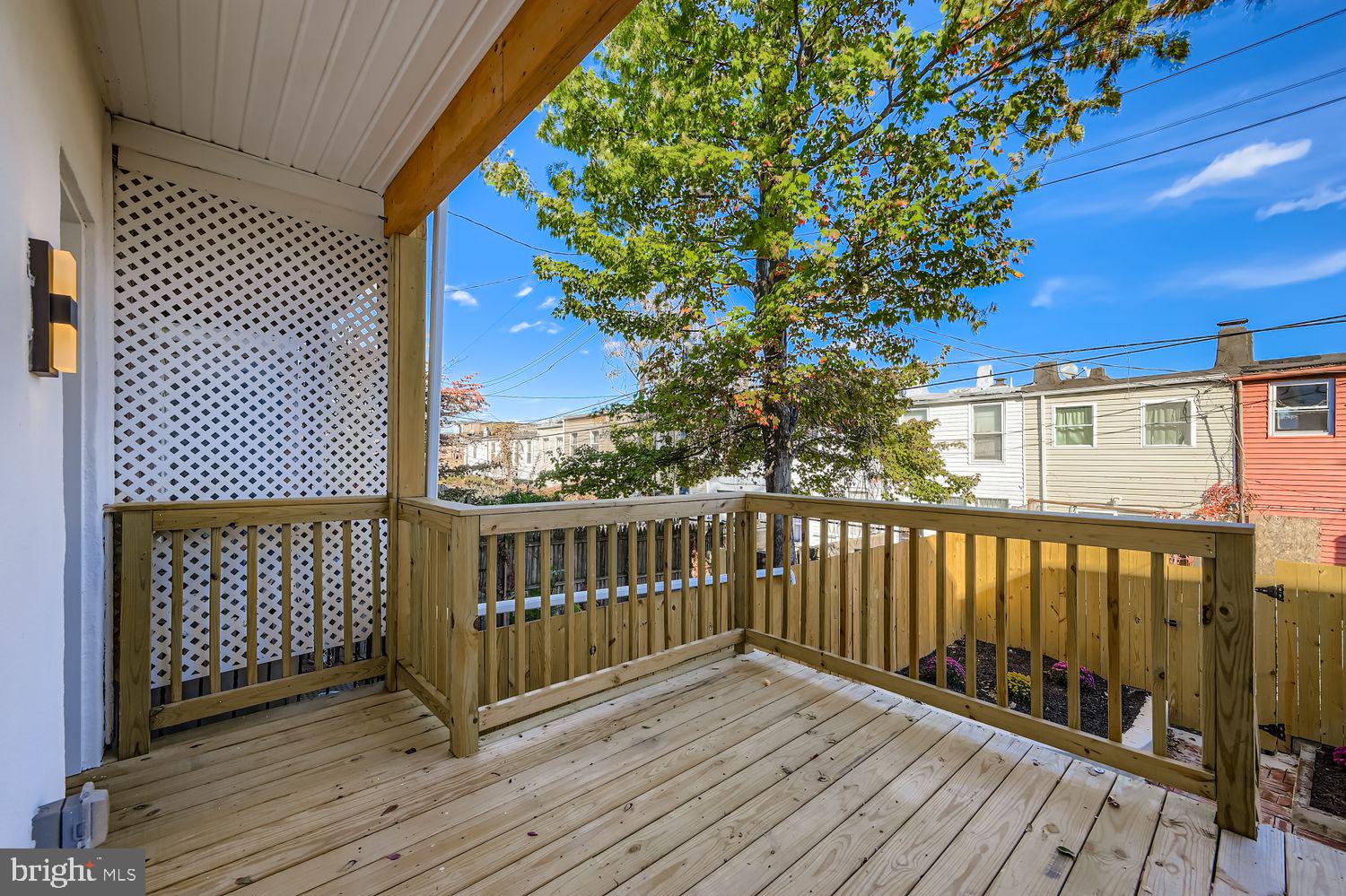 BUTCHERS HILL - Residential