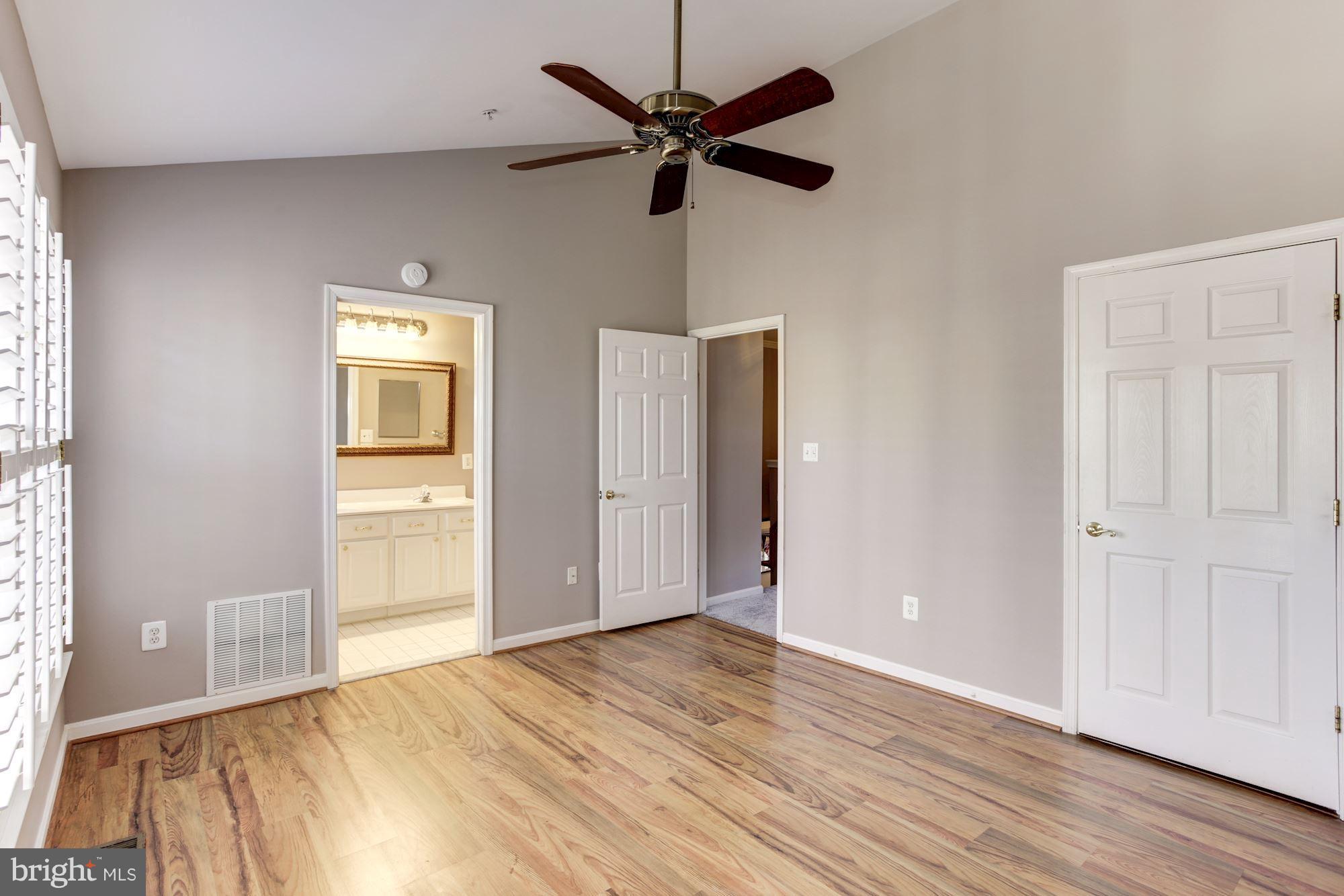 HARBOUR GATES - Residential