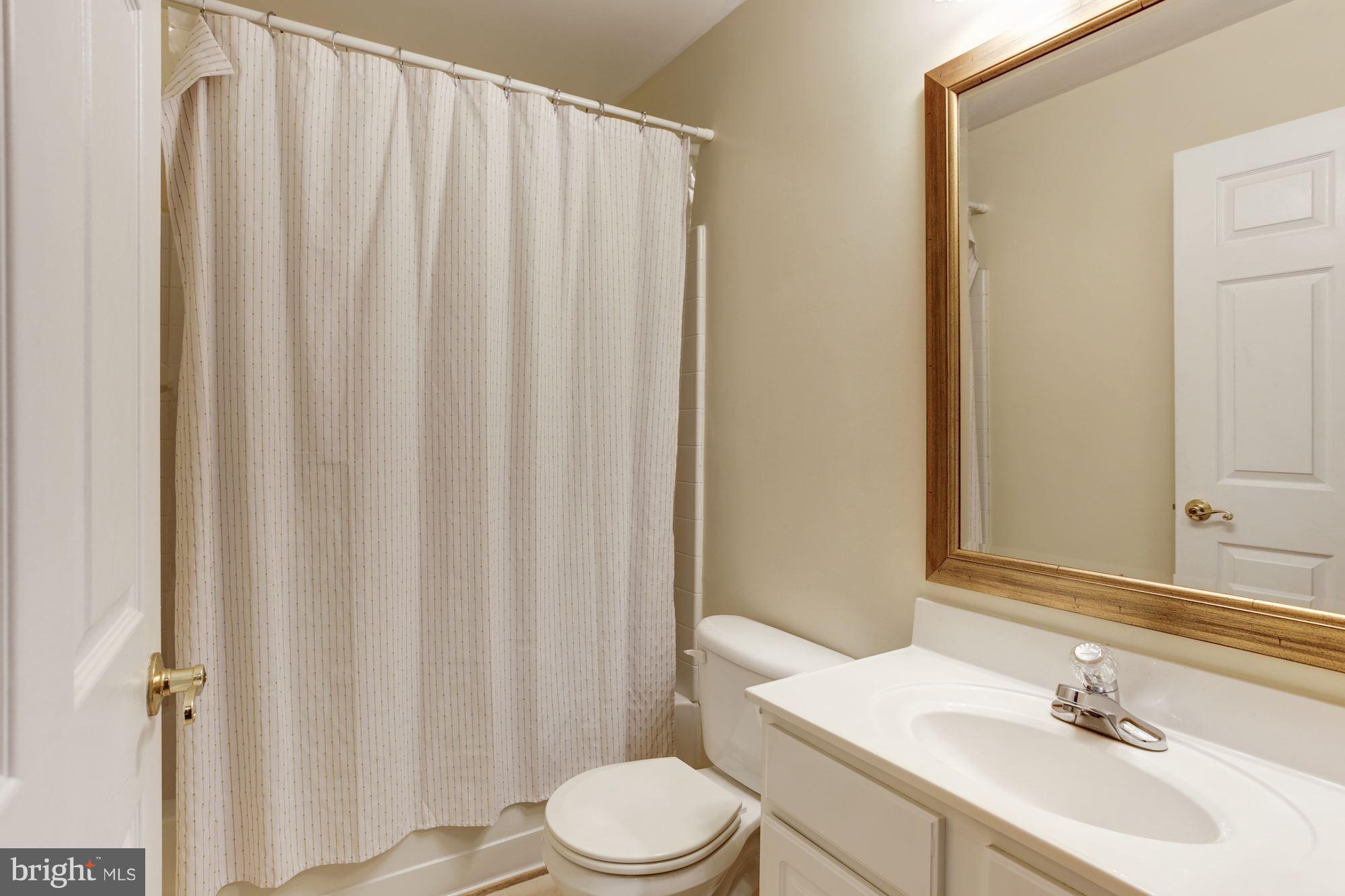 HARBOUR GATES - Residential