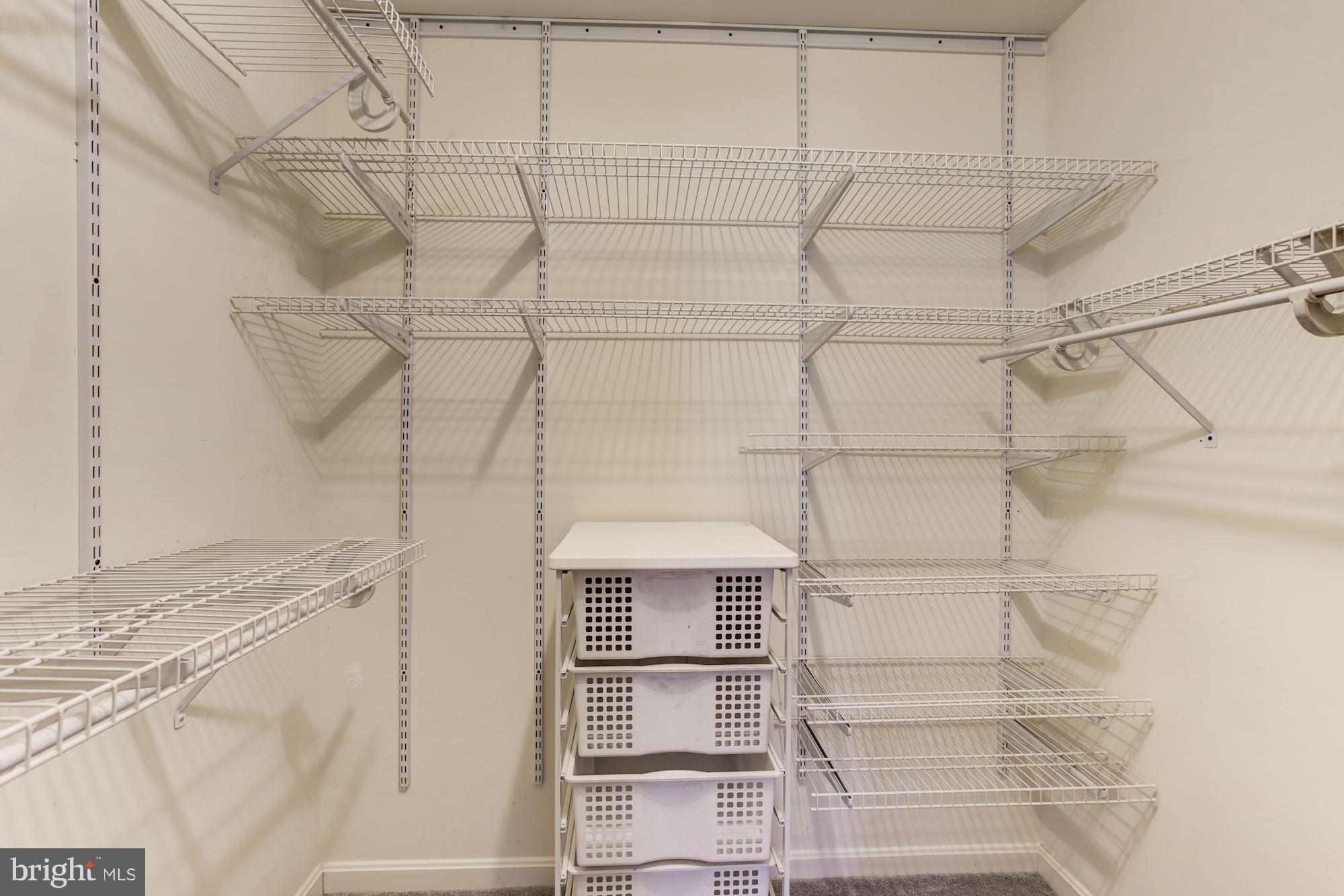 HARBOUR GATES - Residential