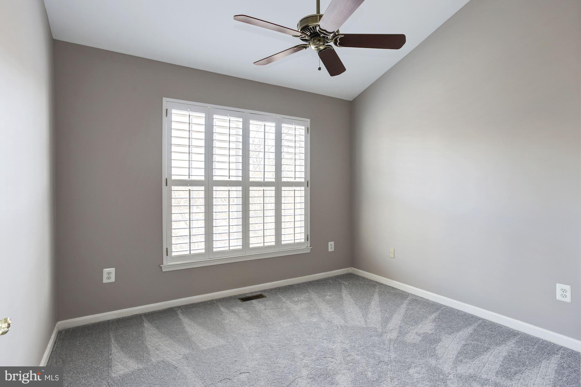 HARBOUR GATES - Residential