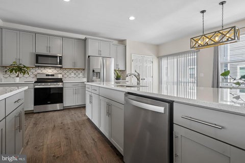 Townhouse For Sale - 8358 Sallyport Street<br/> LORTON, VA 22079