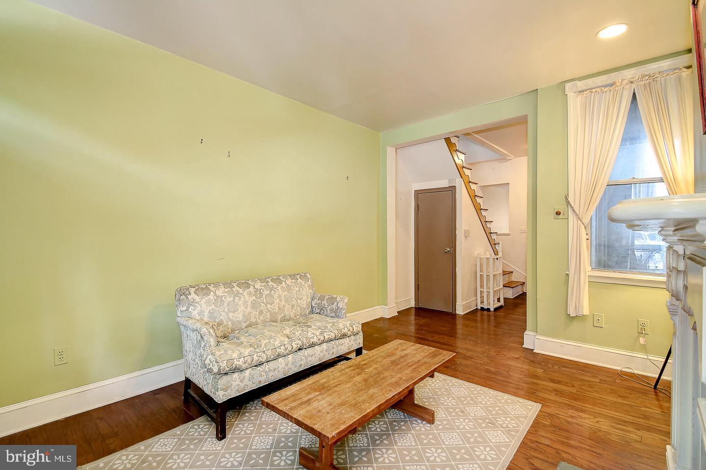 111 S CHESTER STREET