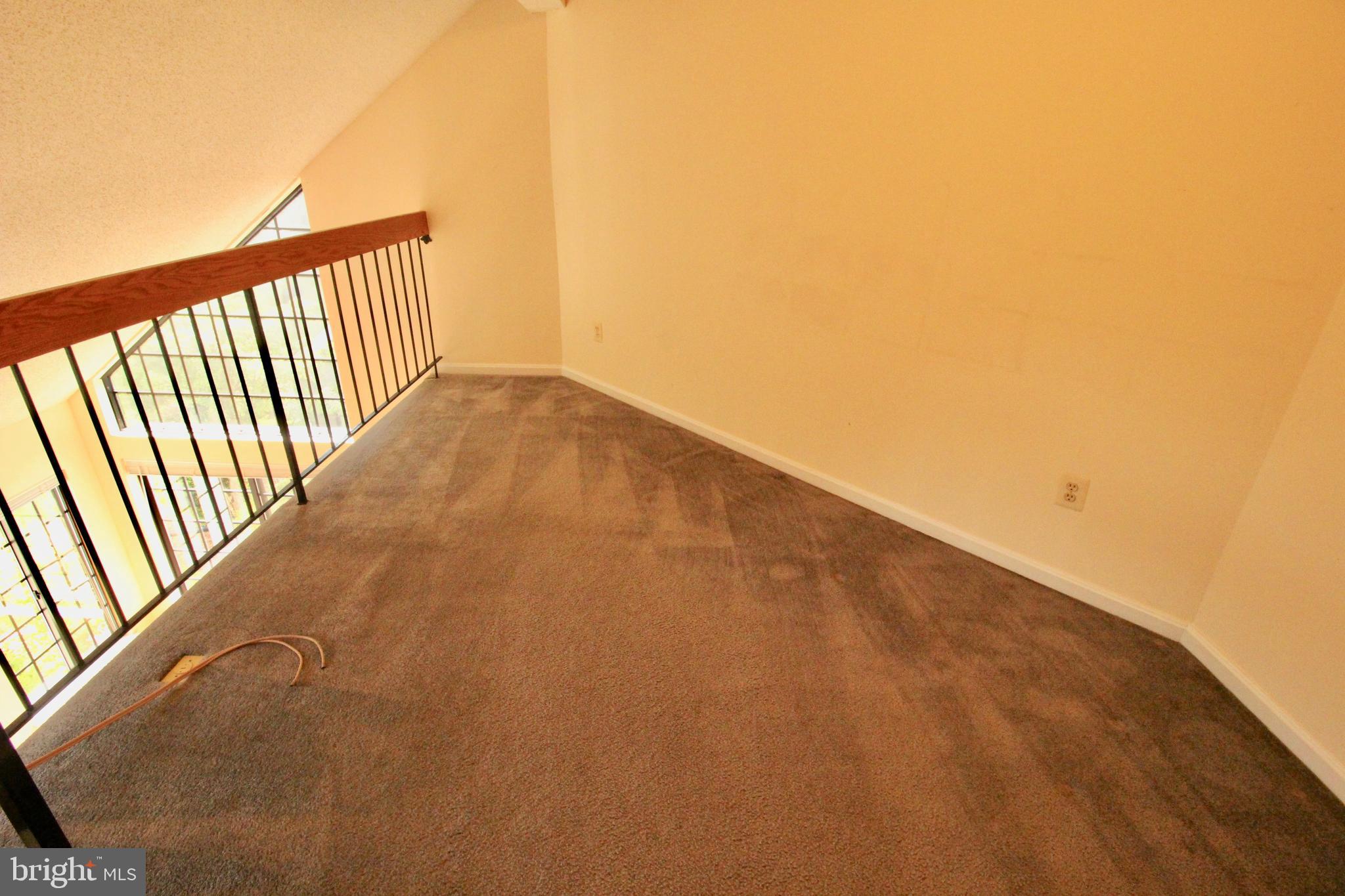 KINGSTOWNE - Residential Lease