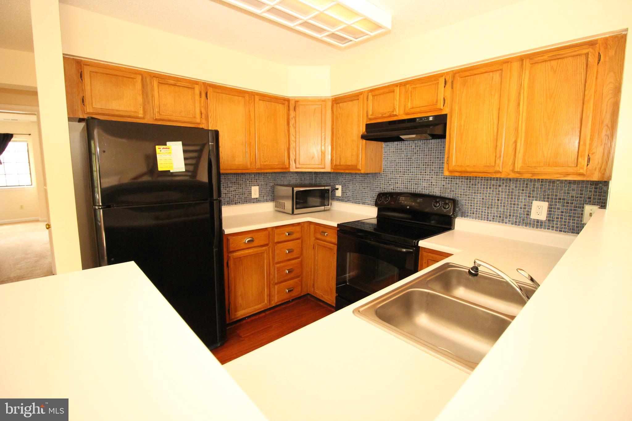 KINGSTOWNE - Residential Lease