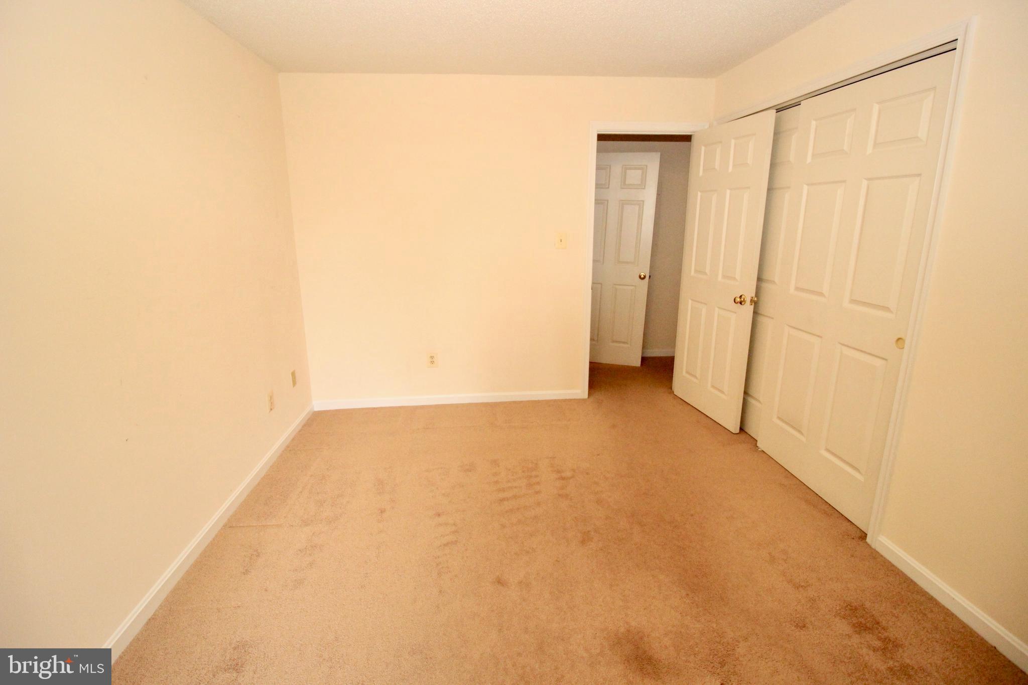 KINGSTOWNE - Residential Lease