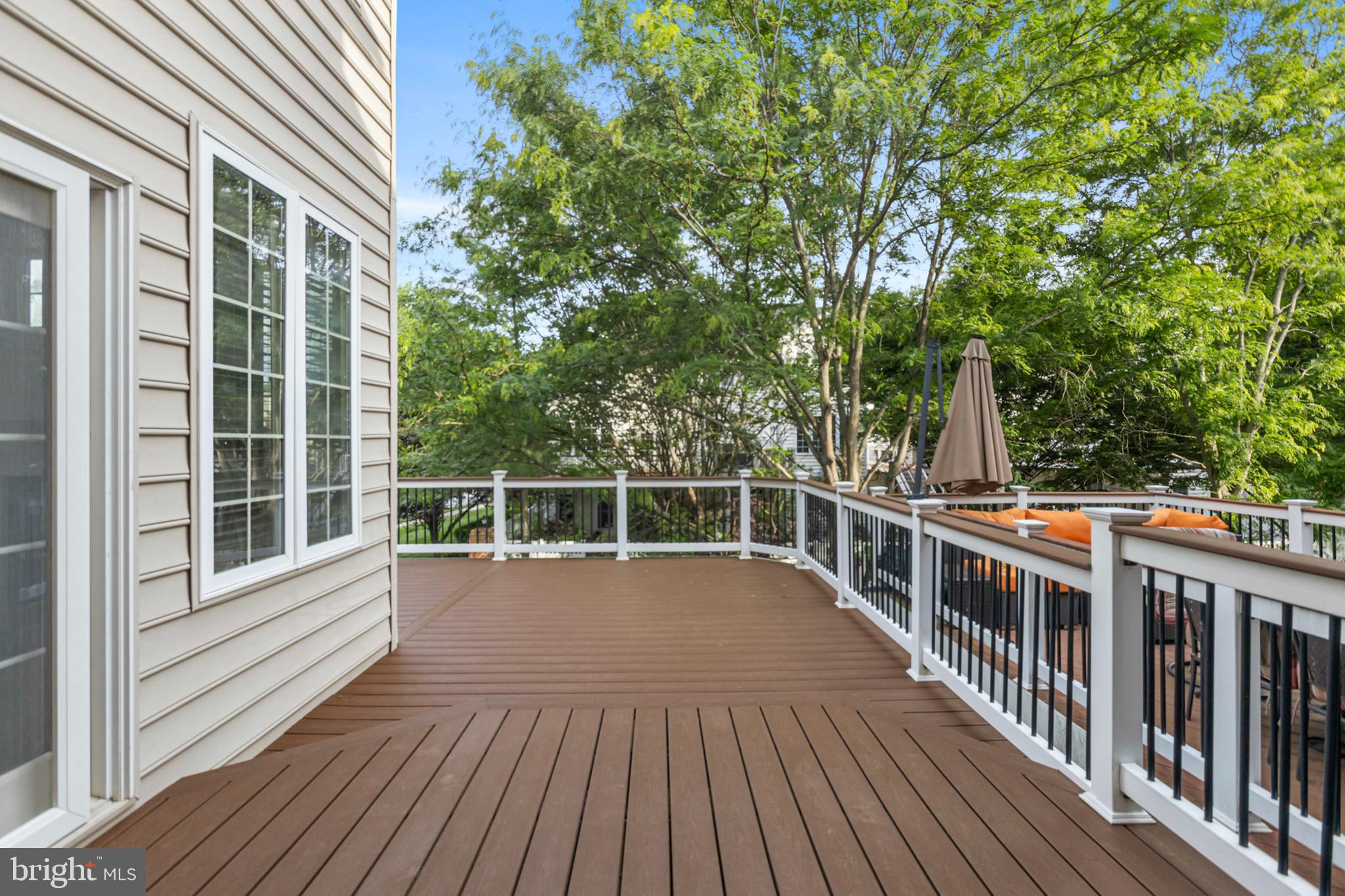 MARLBORO RIDGE - Residential